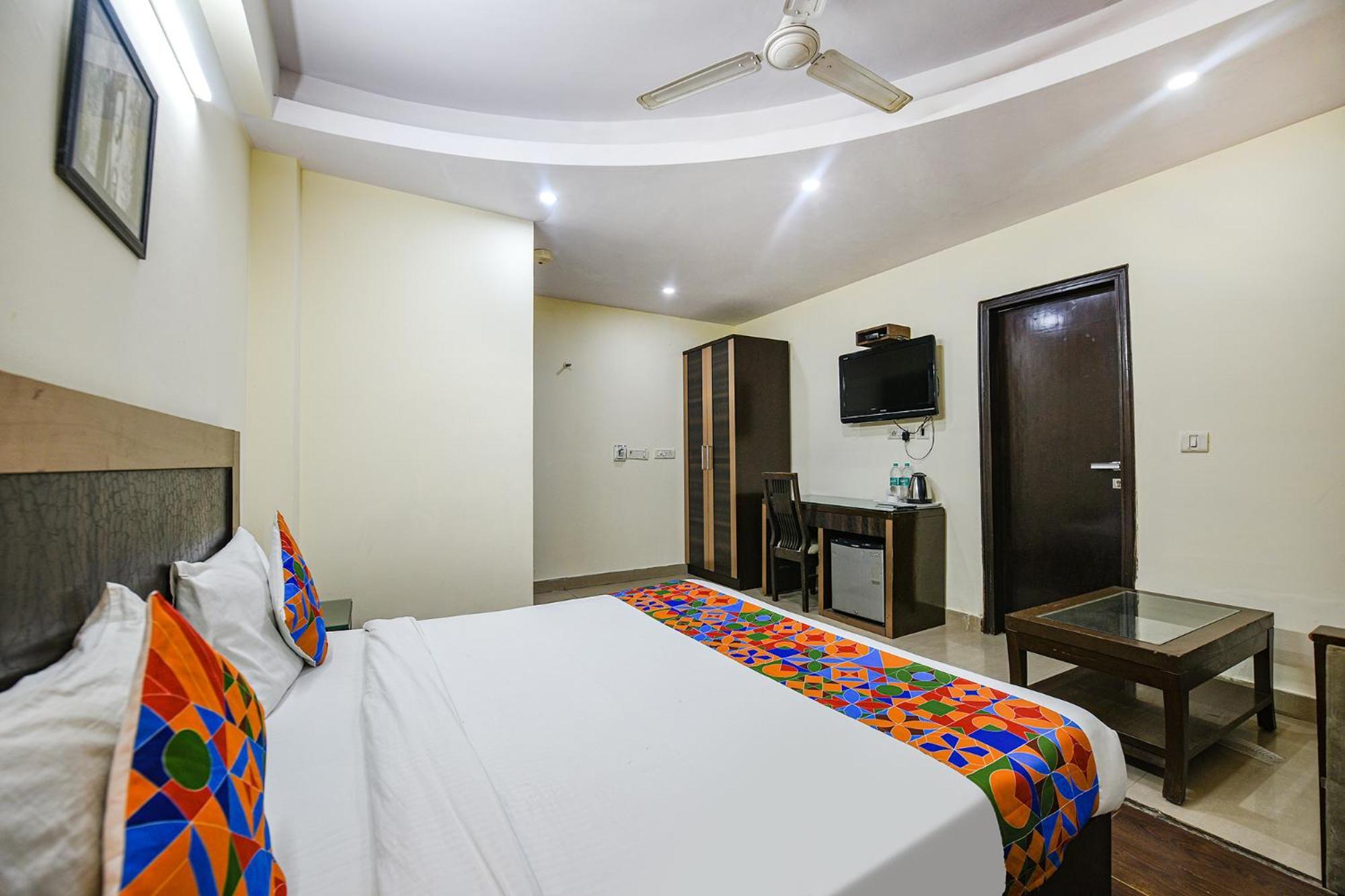 Fabhotel Swiss International Patel Nagar Hotel Nova Deli