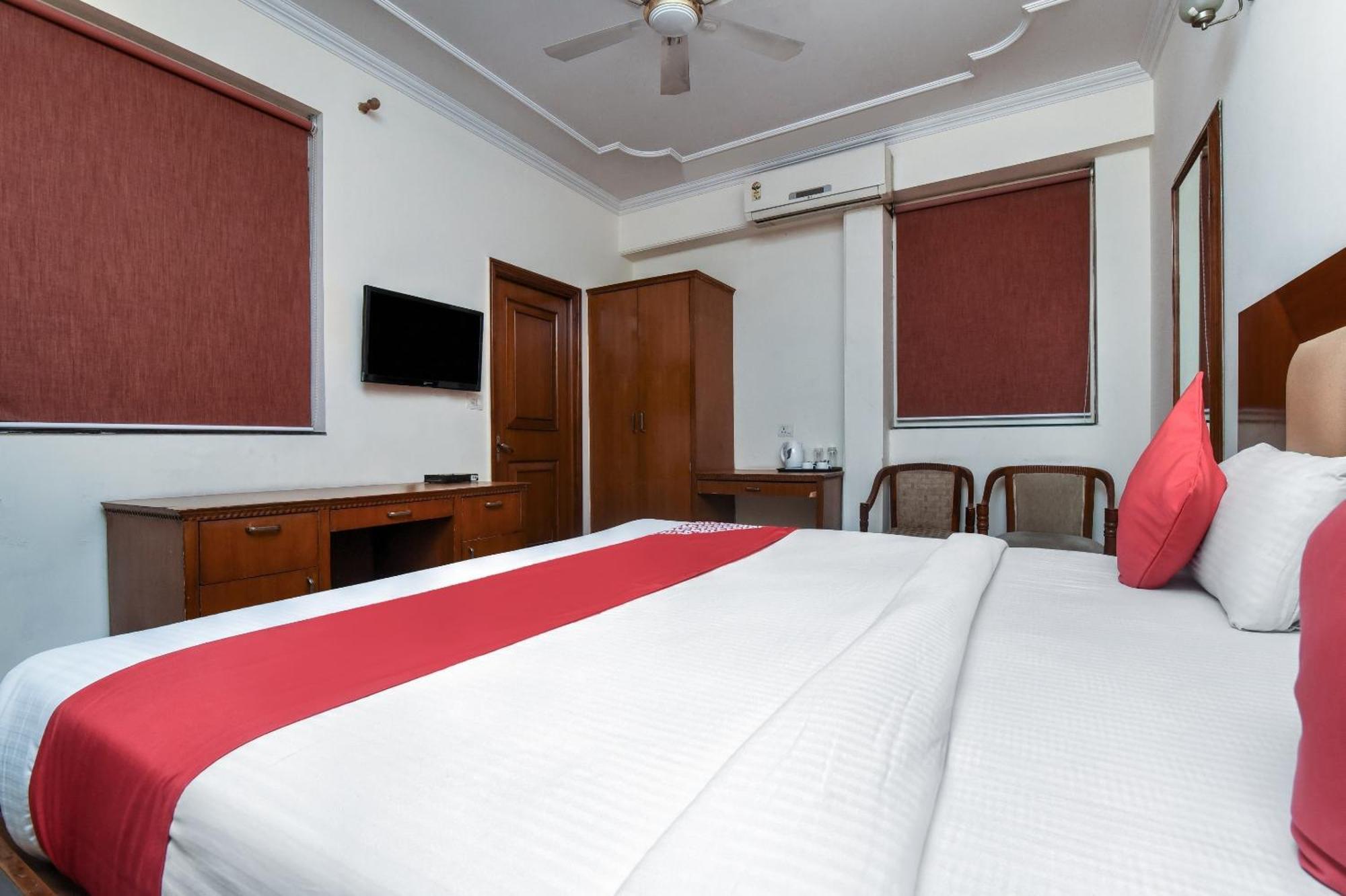 Capital O Corporate 3* New Delhi