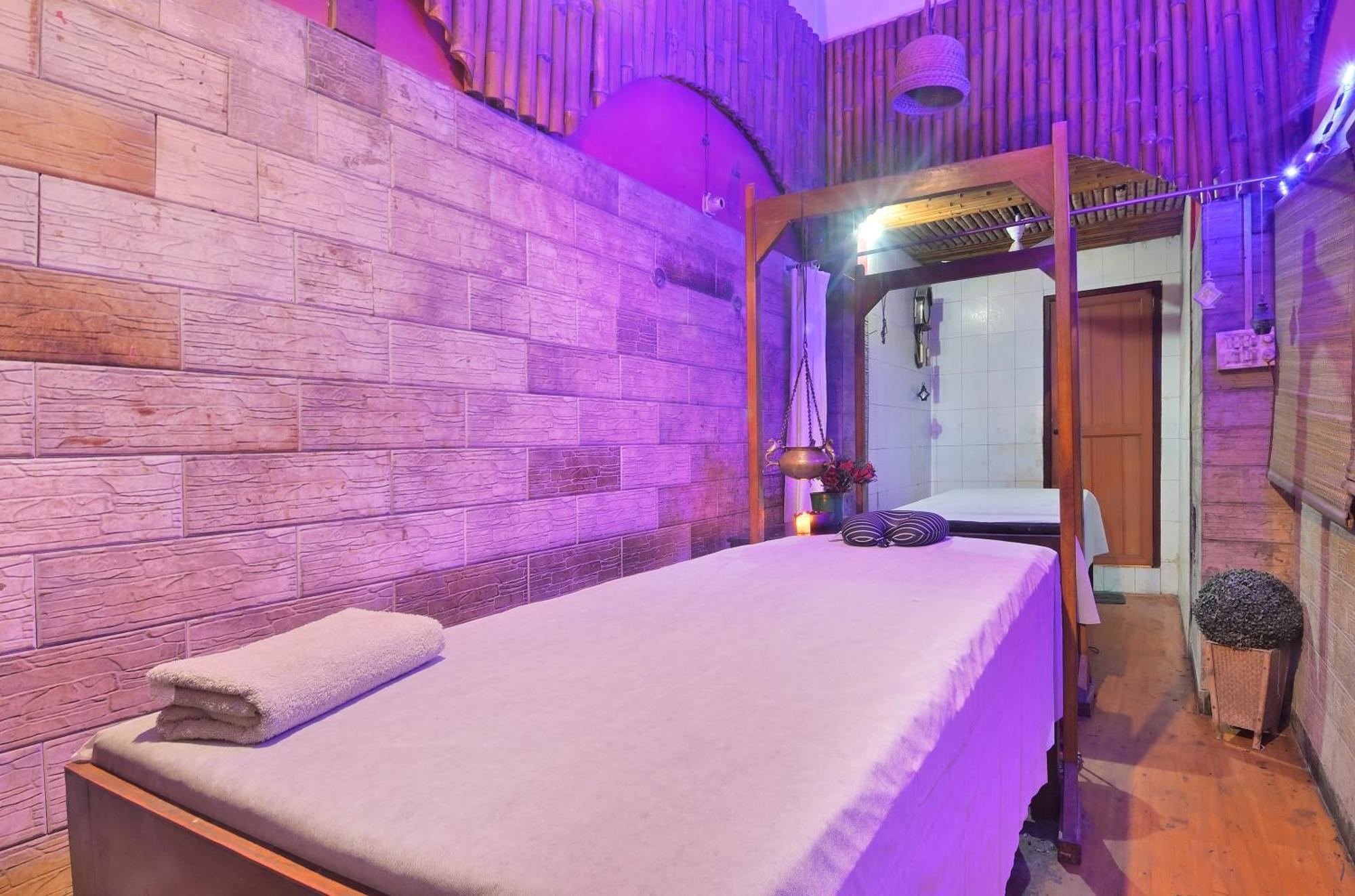 Hari Piorko Grand - 2 Min From New Railway Station 4* Delhi (National Capital Territory of India)