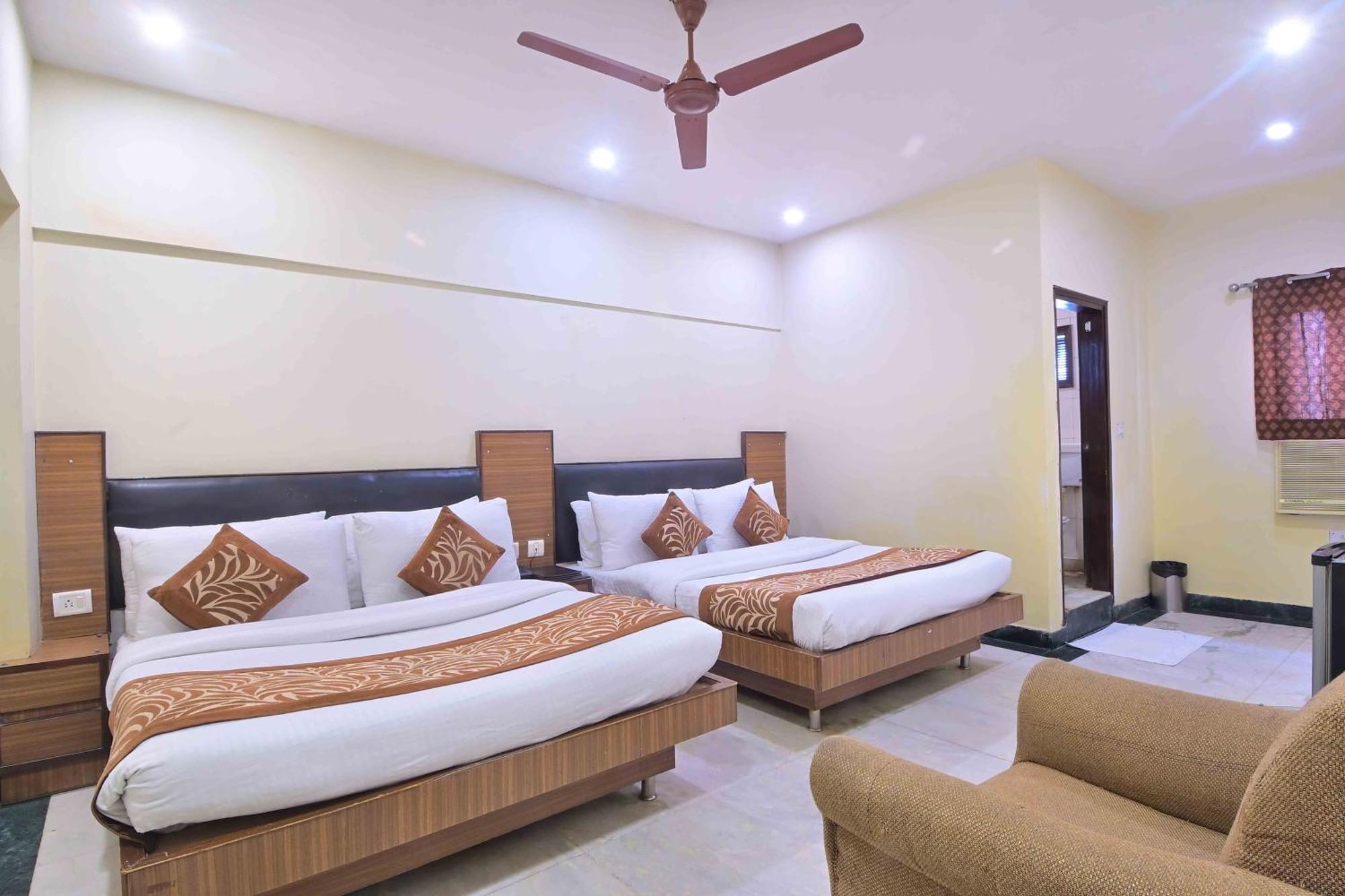 Hari Piorko Grand - 2 Min From New Railway Station Hotel