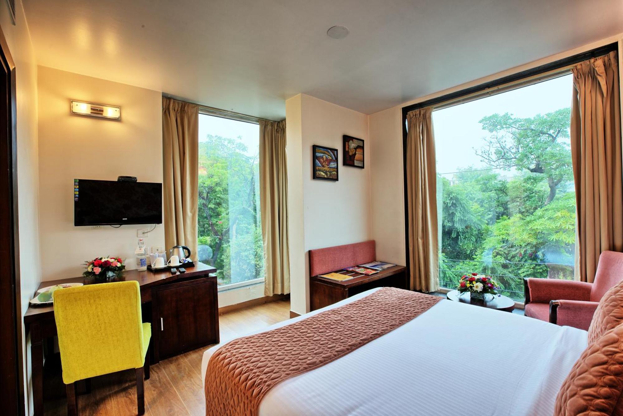 Rosemallow 4* New Delhi