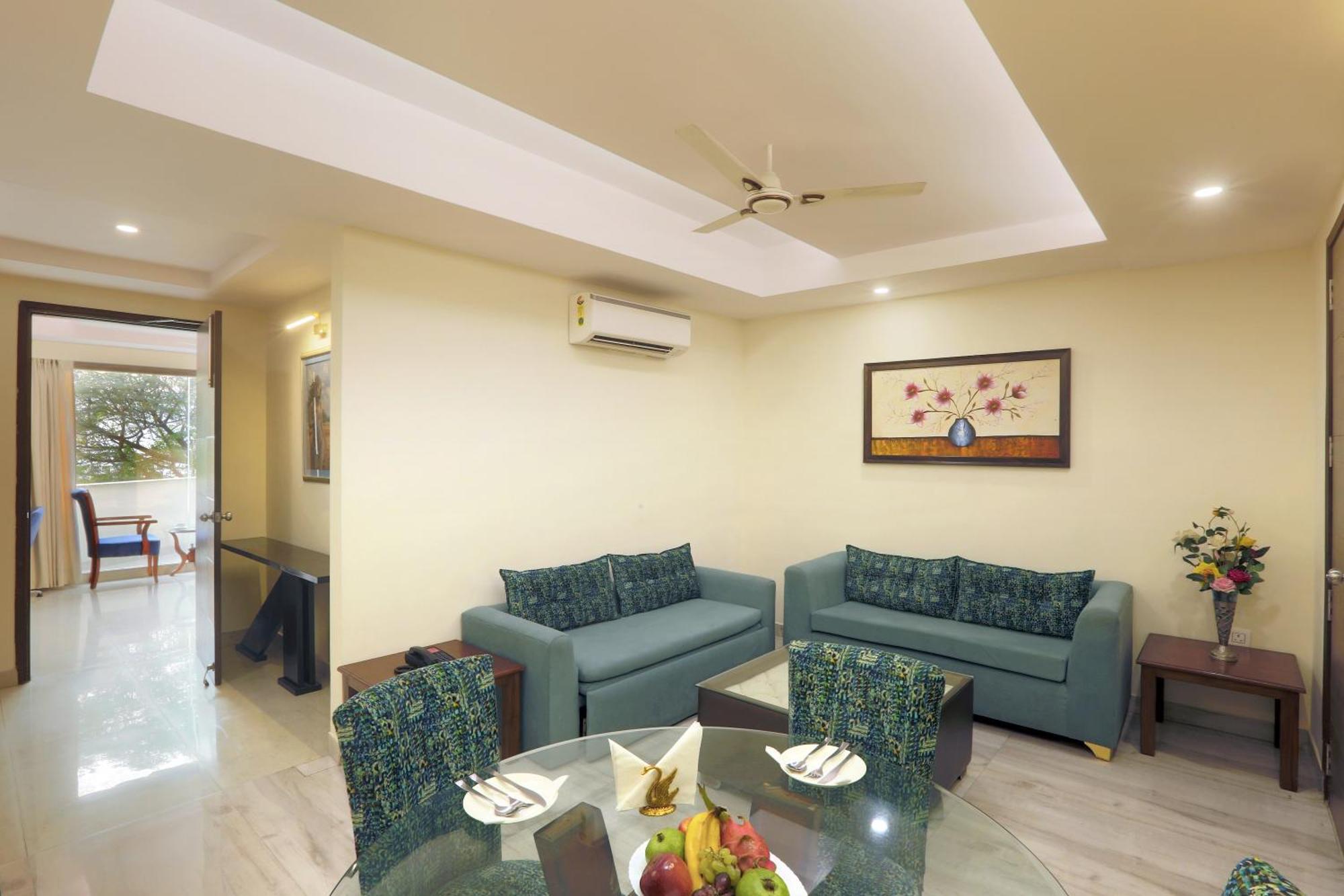 Hotel Cardinal Express Oxmo Igi Airport Delhi