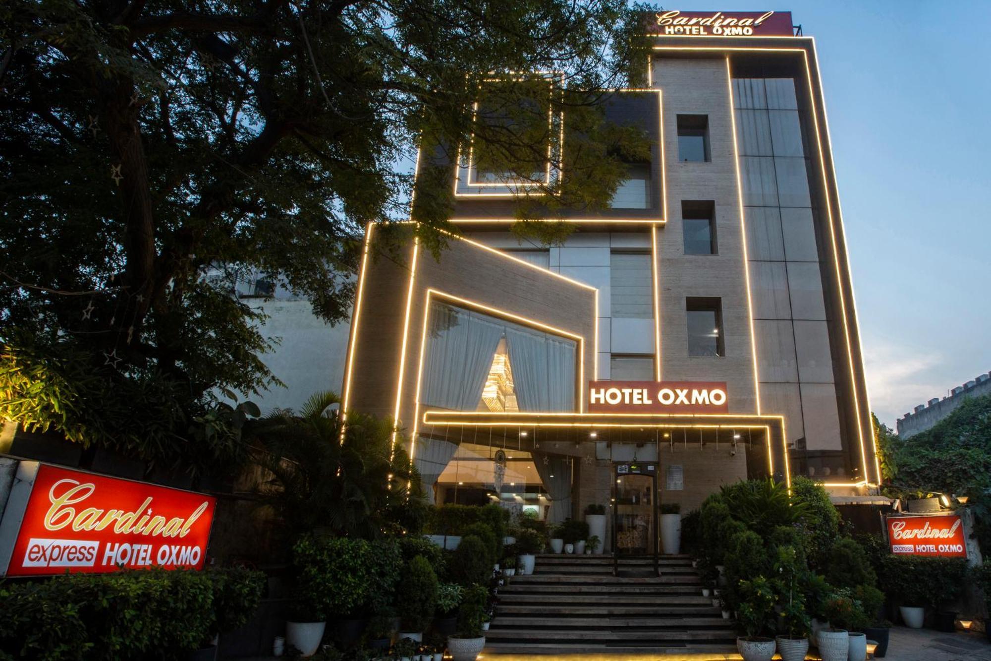 Cardinal Express Oxmo Igi Airport Delhi Hotel New Delhi