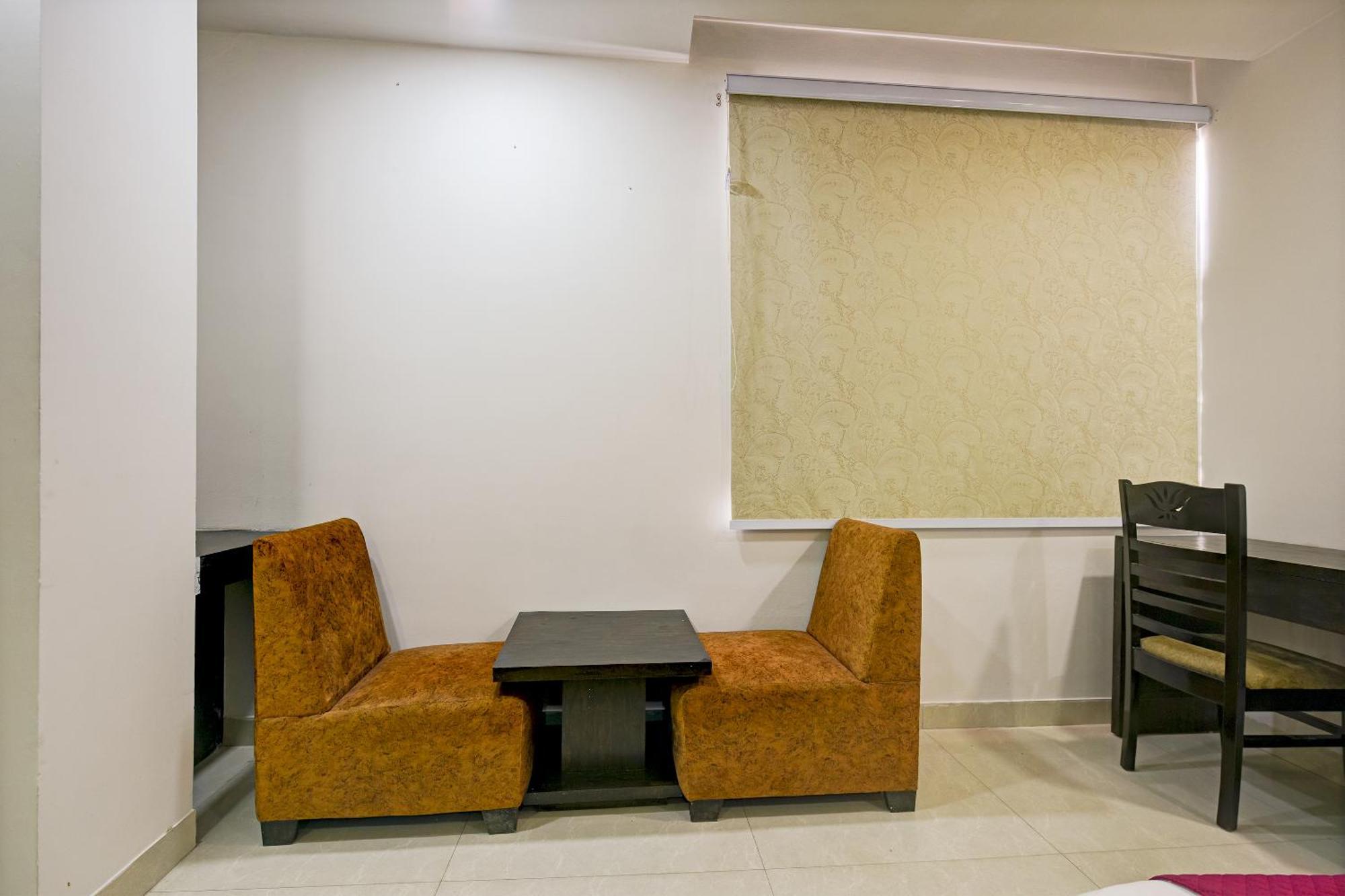Atlantis Near Delhi Airport Hotel 4*