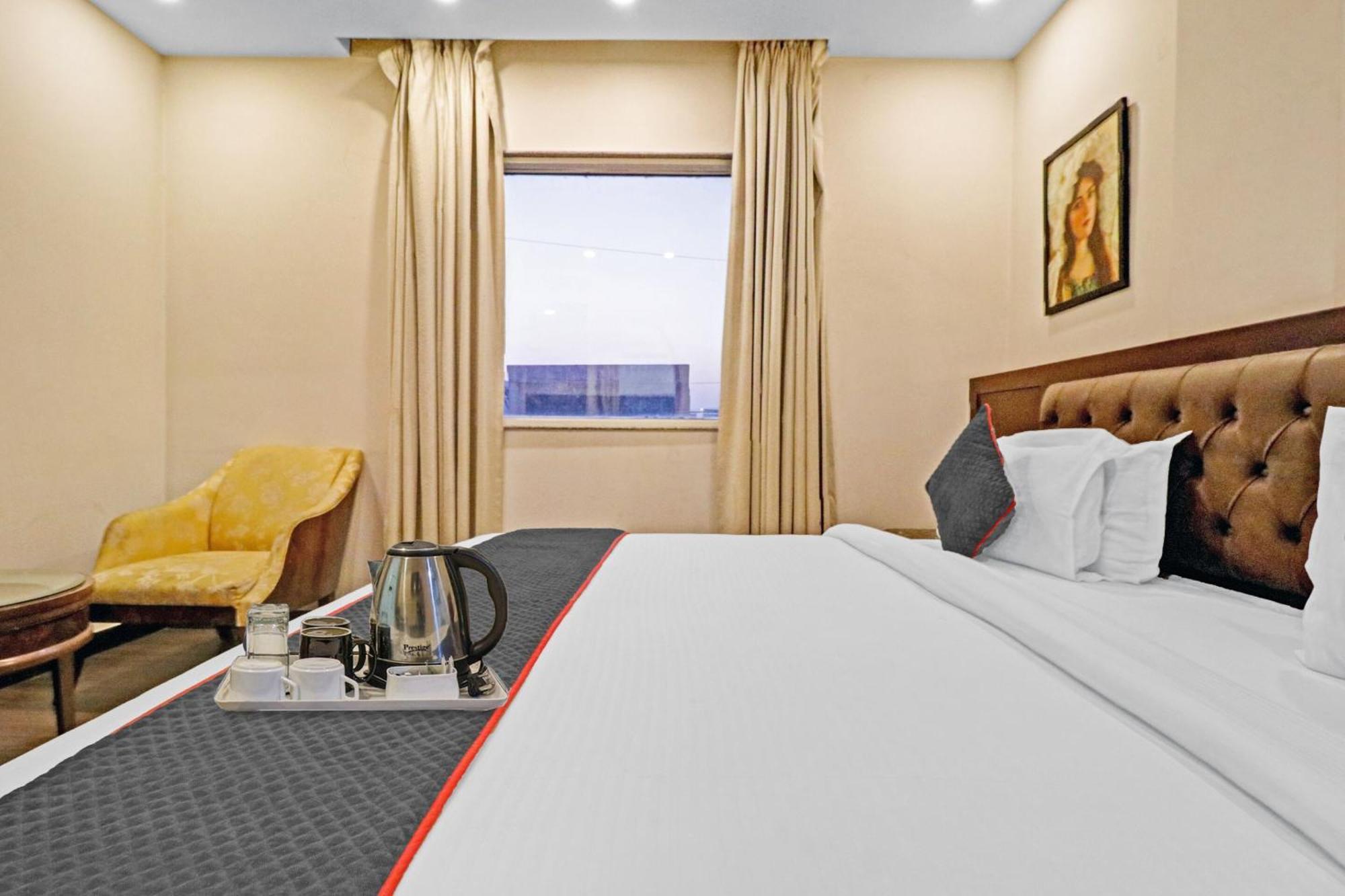 Hotel Grand Belwood Near Delhi Airport New Delhi