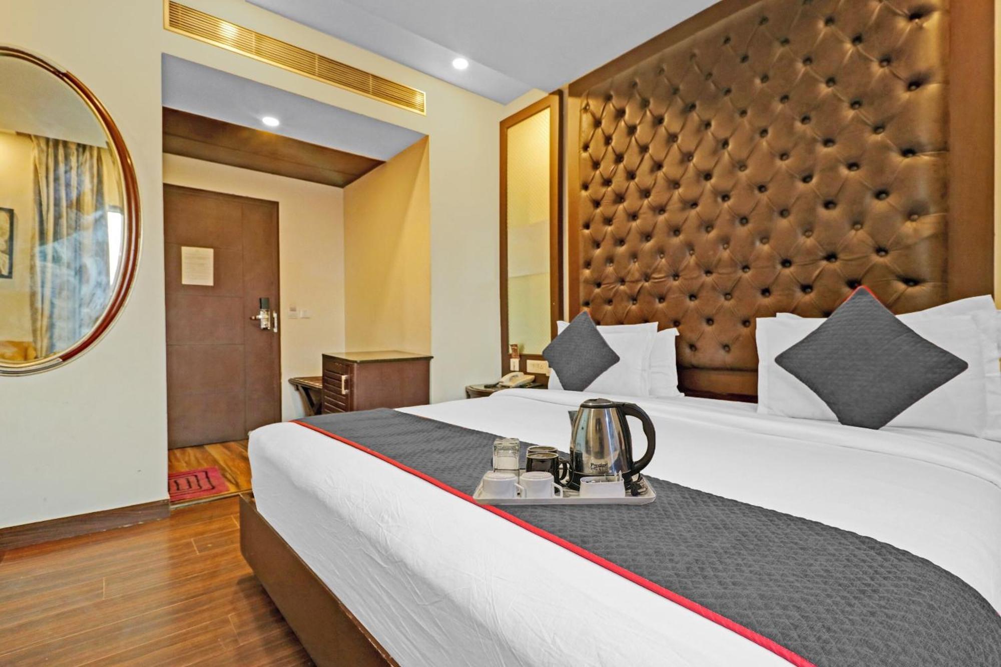 Grand Belwood Near Delhi Airport Hotel