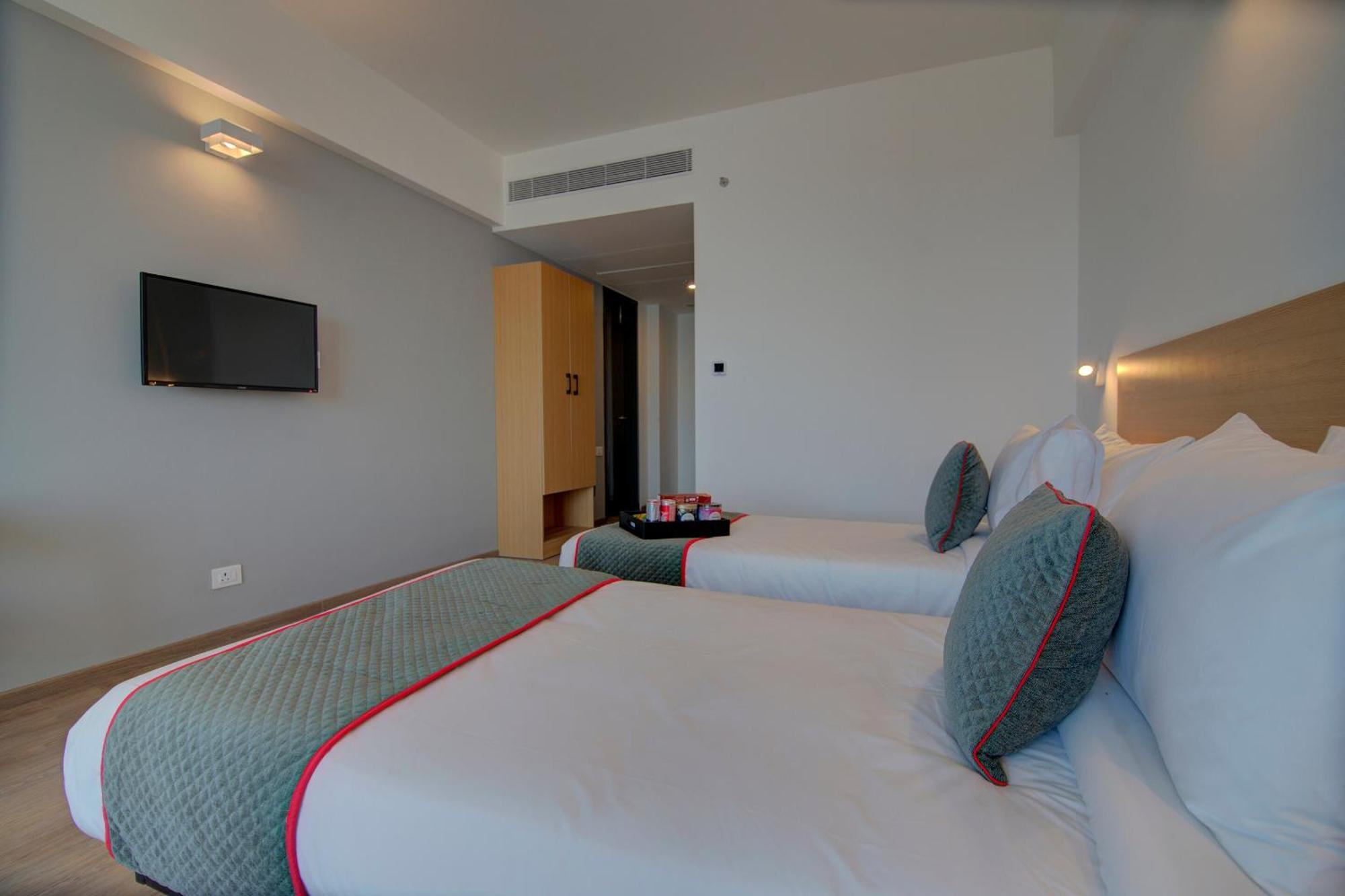 Grand Belwood Near Delhi Airport 4* New Delhi