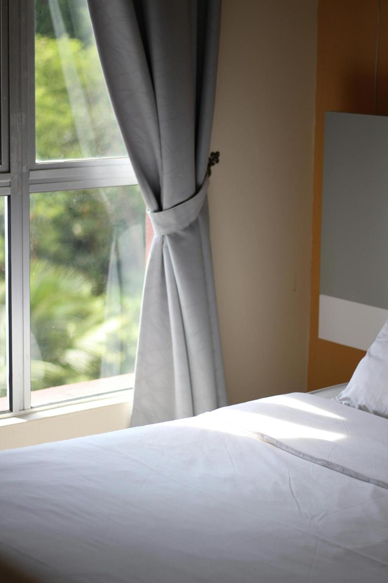 Hotel Vista Ambiance A Family Near Igi Airport Delhi New Delhi