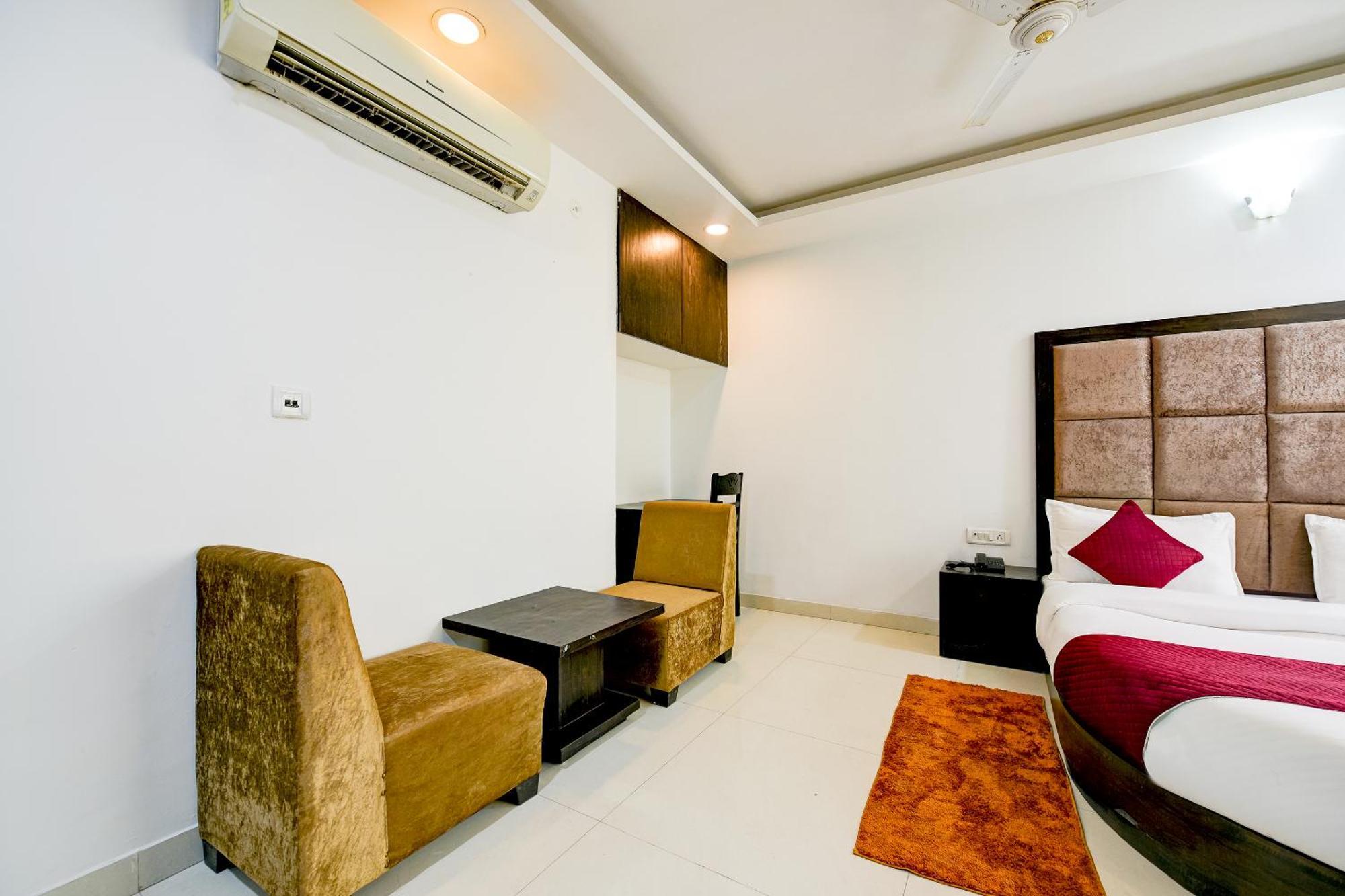 Hotel The Empire Near Delhi Airport Nova Deli