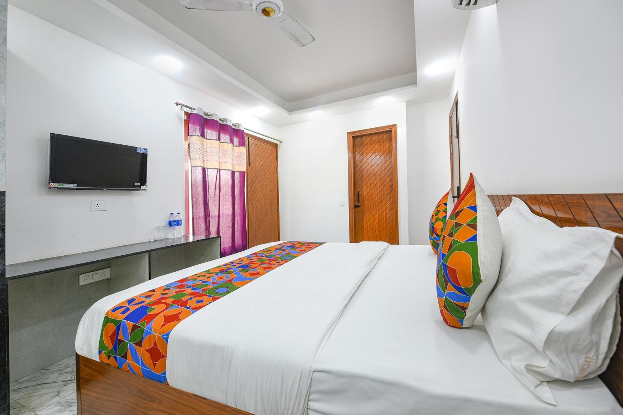 Hotel Fabhotel Muscat Residency 3*