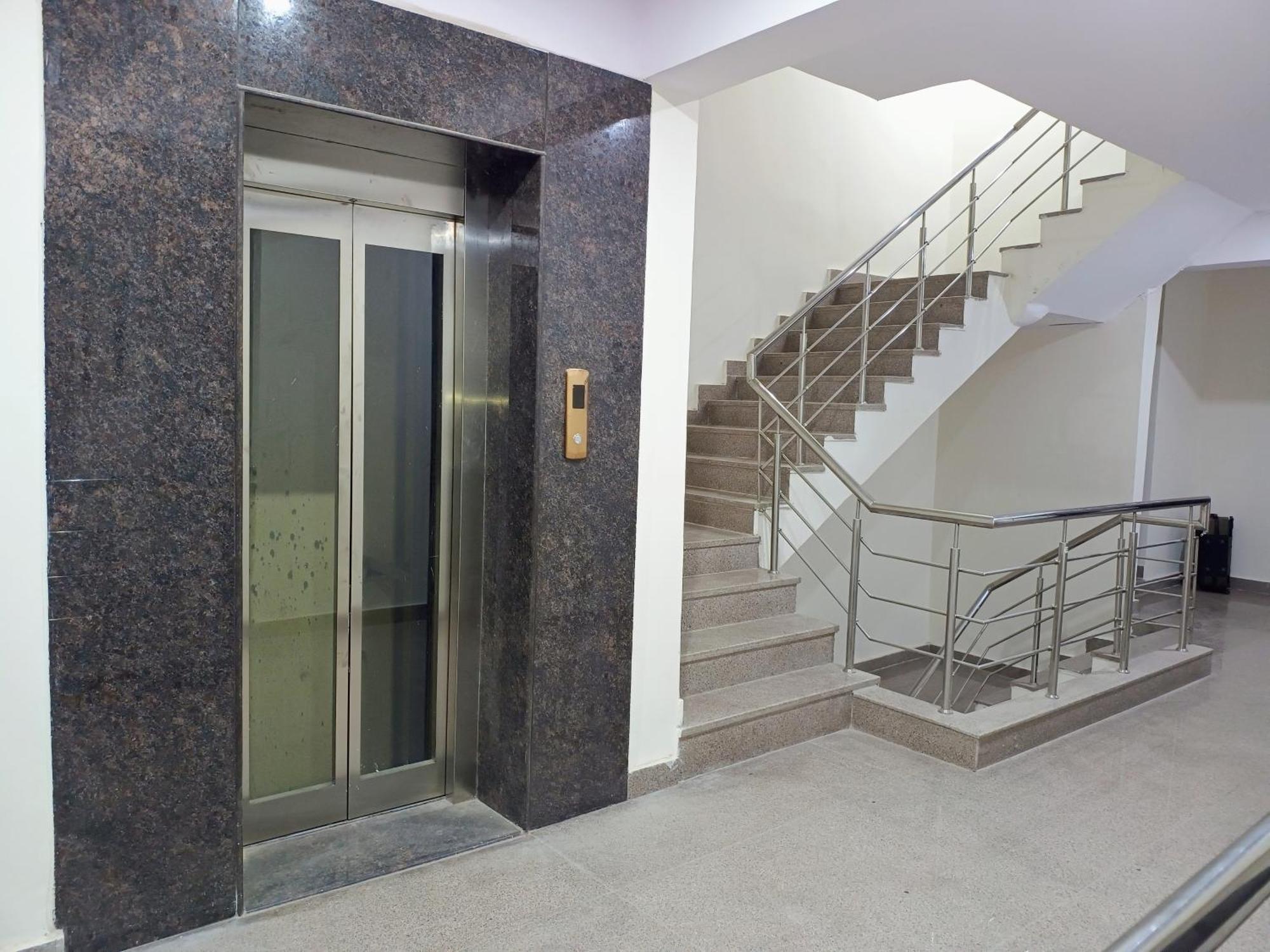 Hotel Krishna Tower Delhi (National Capital Territory of India)