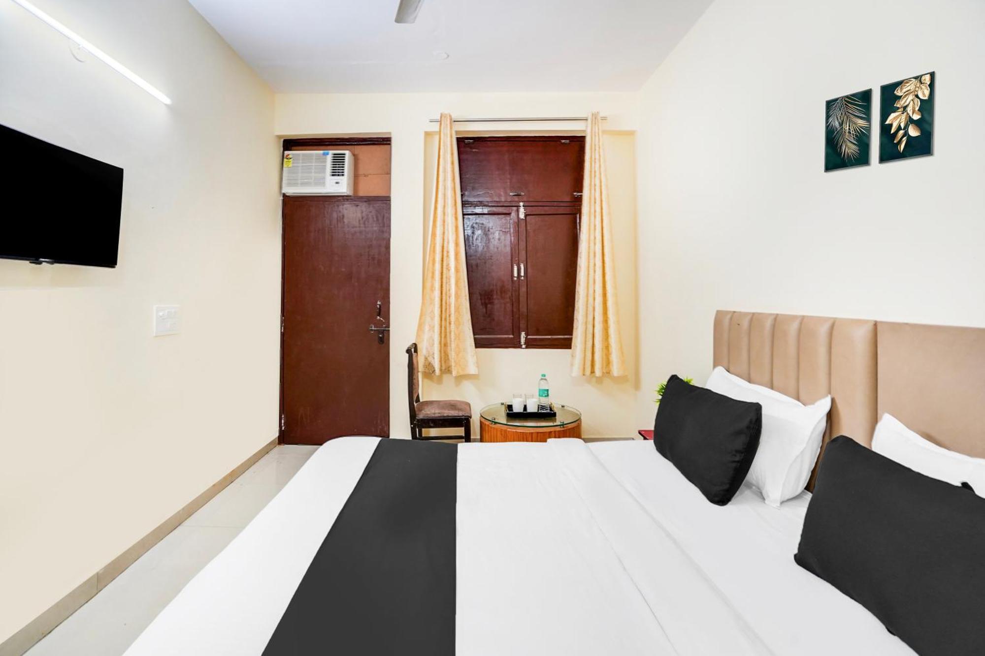 Hotel O Yatra *