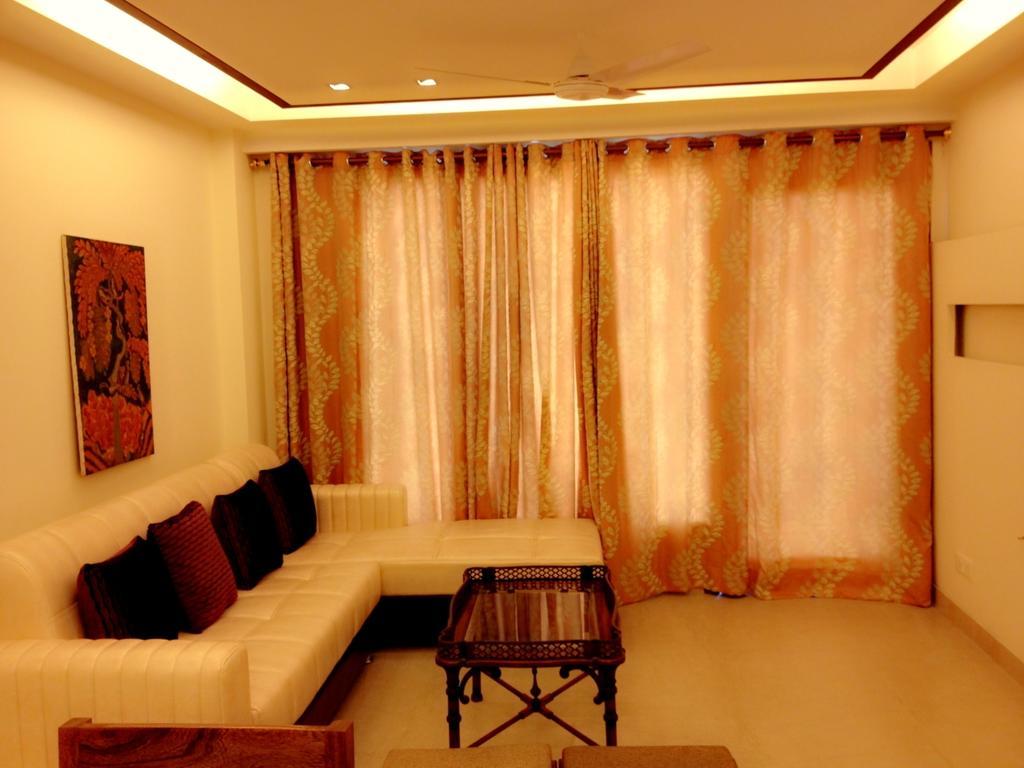 Woodpecker Service - Green Park * New Delhi