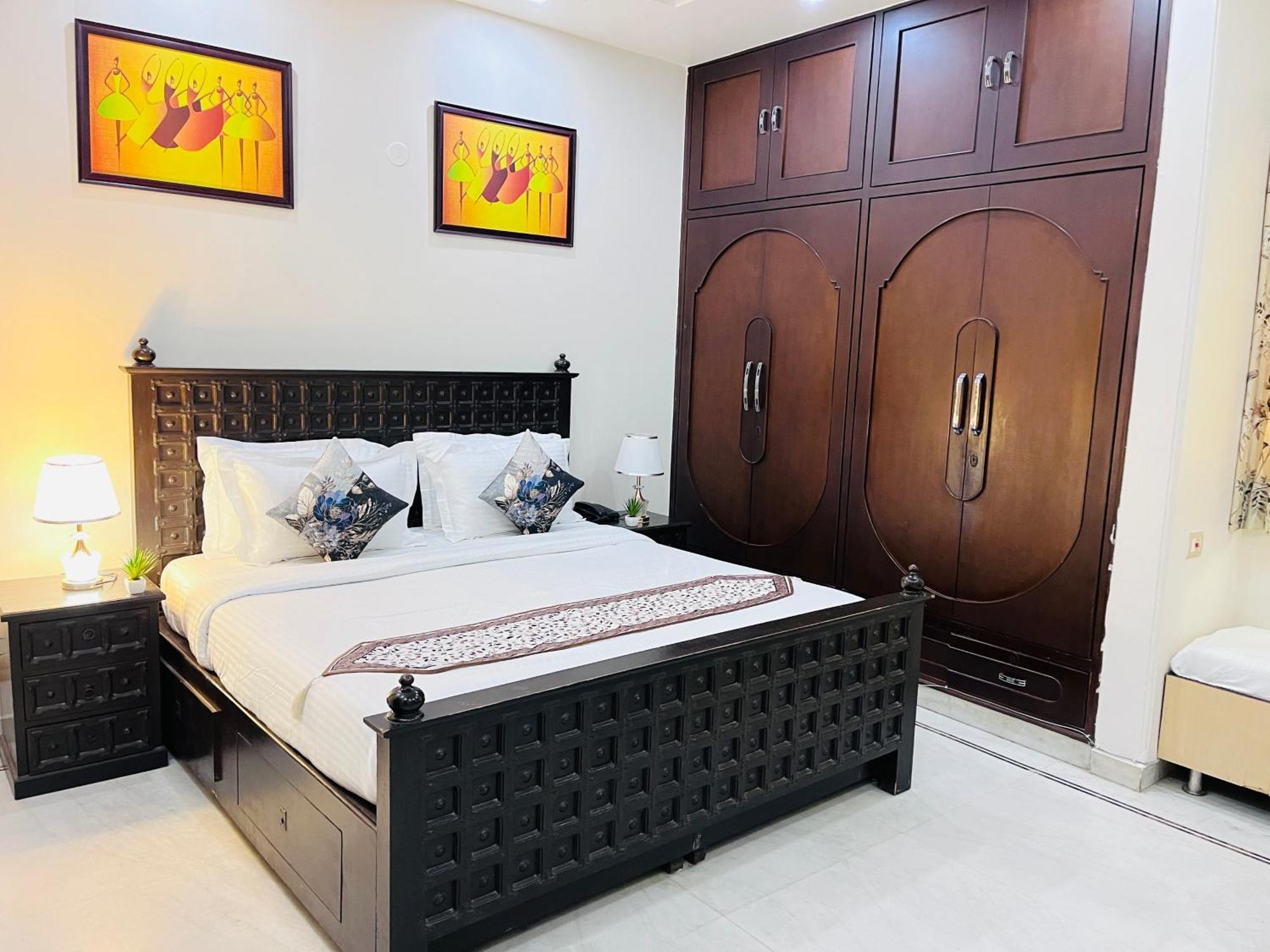 South - Park Near Hauz Khas South Delhi 3* New Delhi