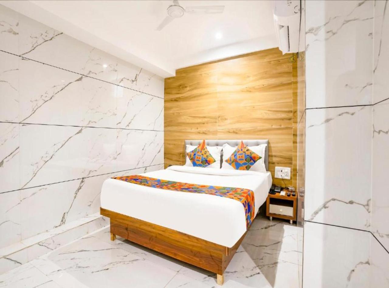 Airport De Olive Aero Near Igi Airport 4* New Delhi