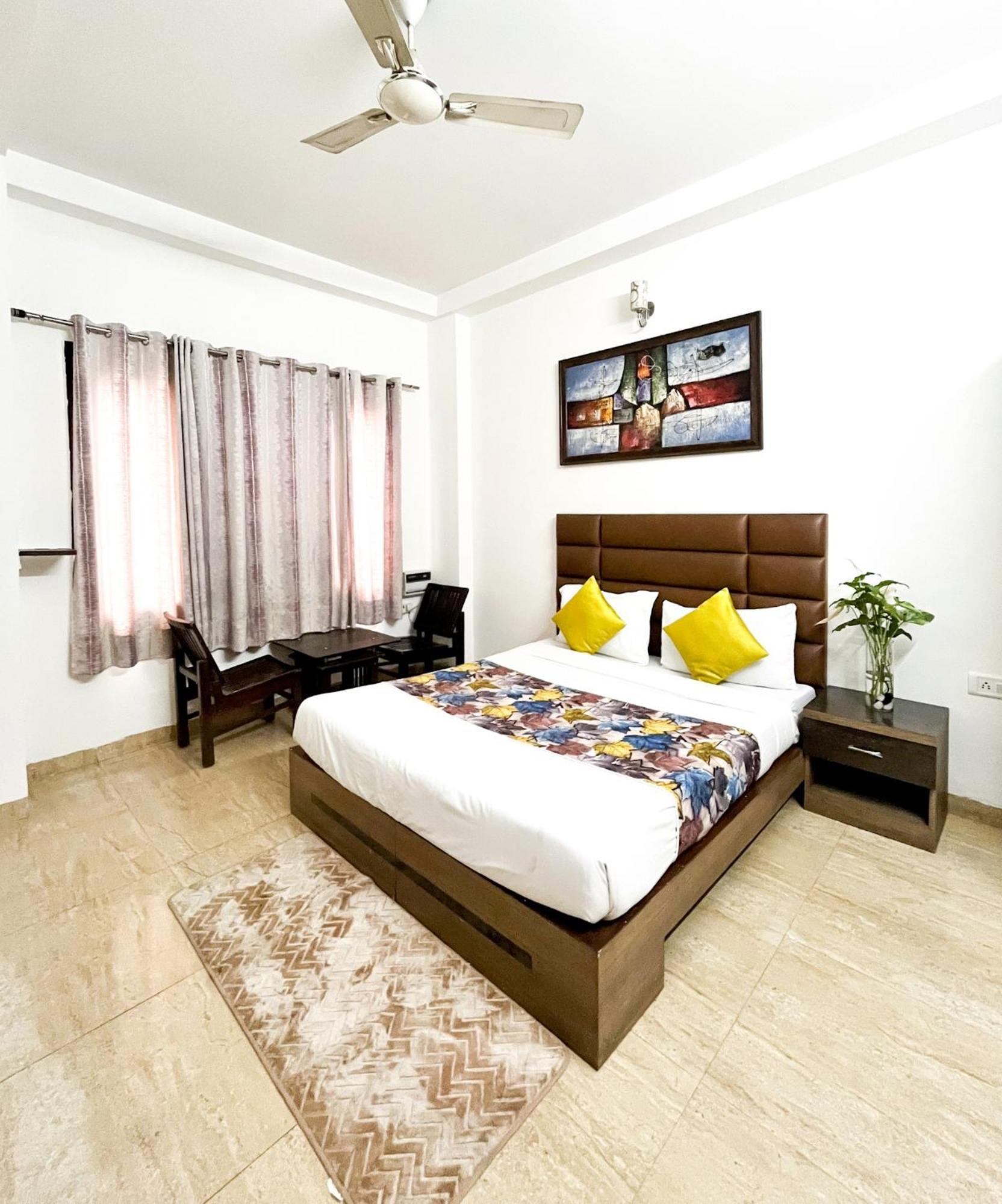 Runway Residency At Pitampura * Delhi (National Capital Territory of India)