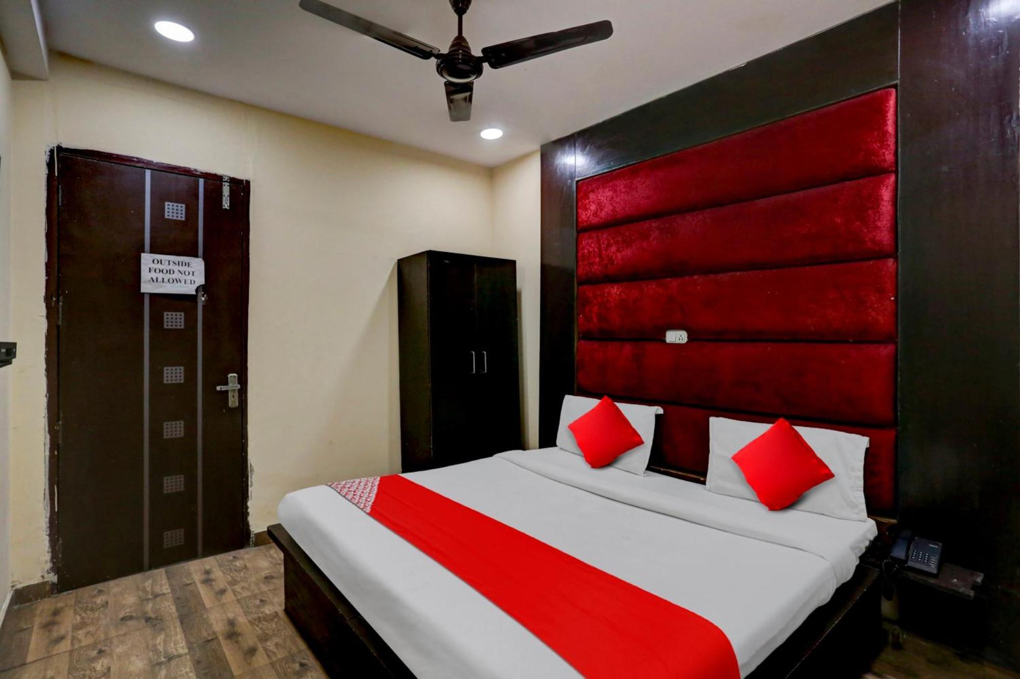 Hotel O Sagarpur