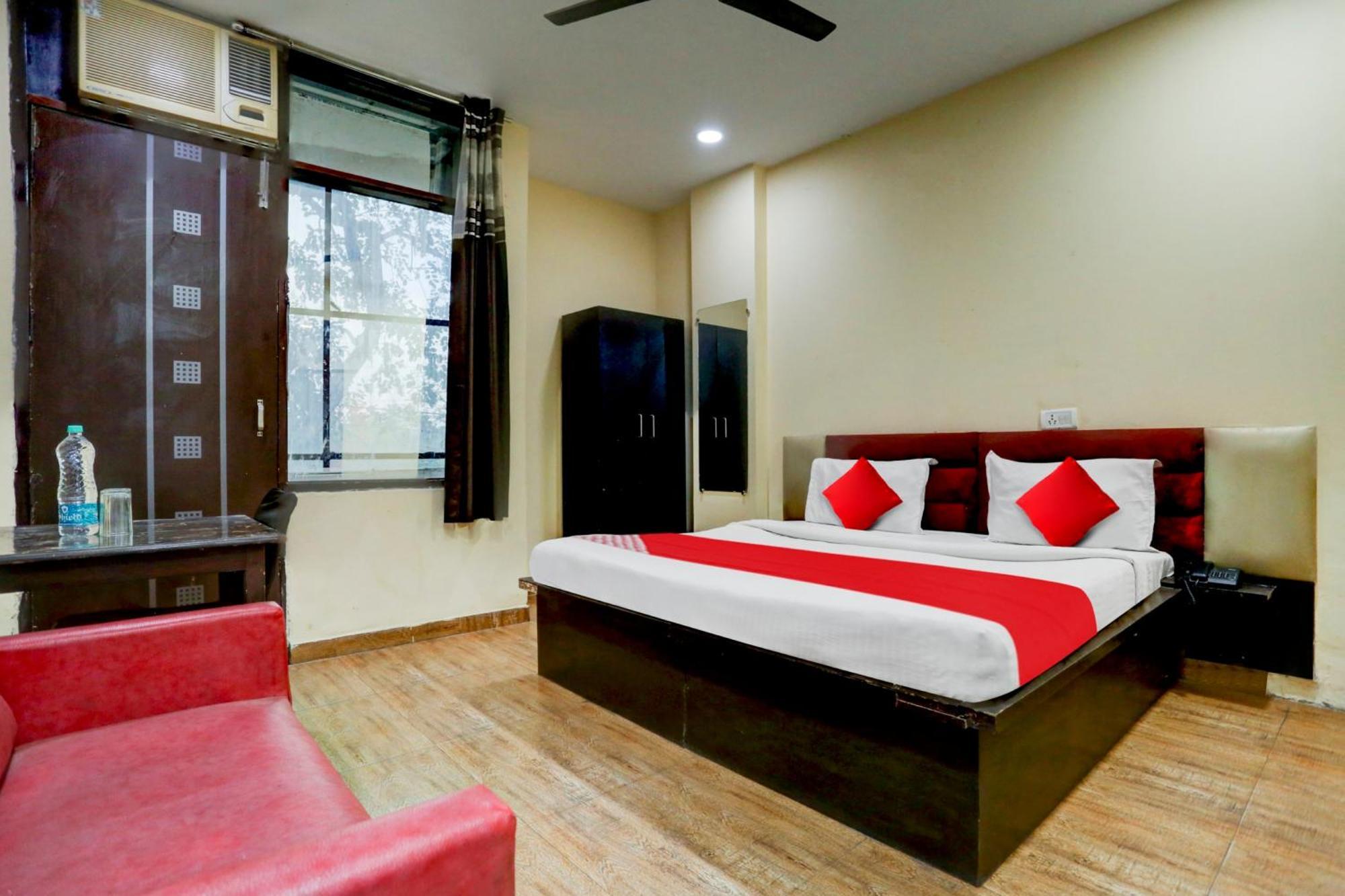 Hotel O Sagarpur