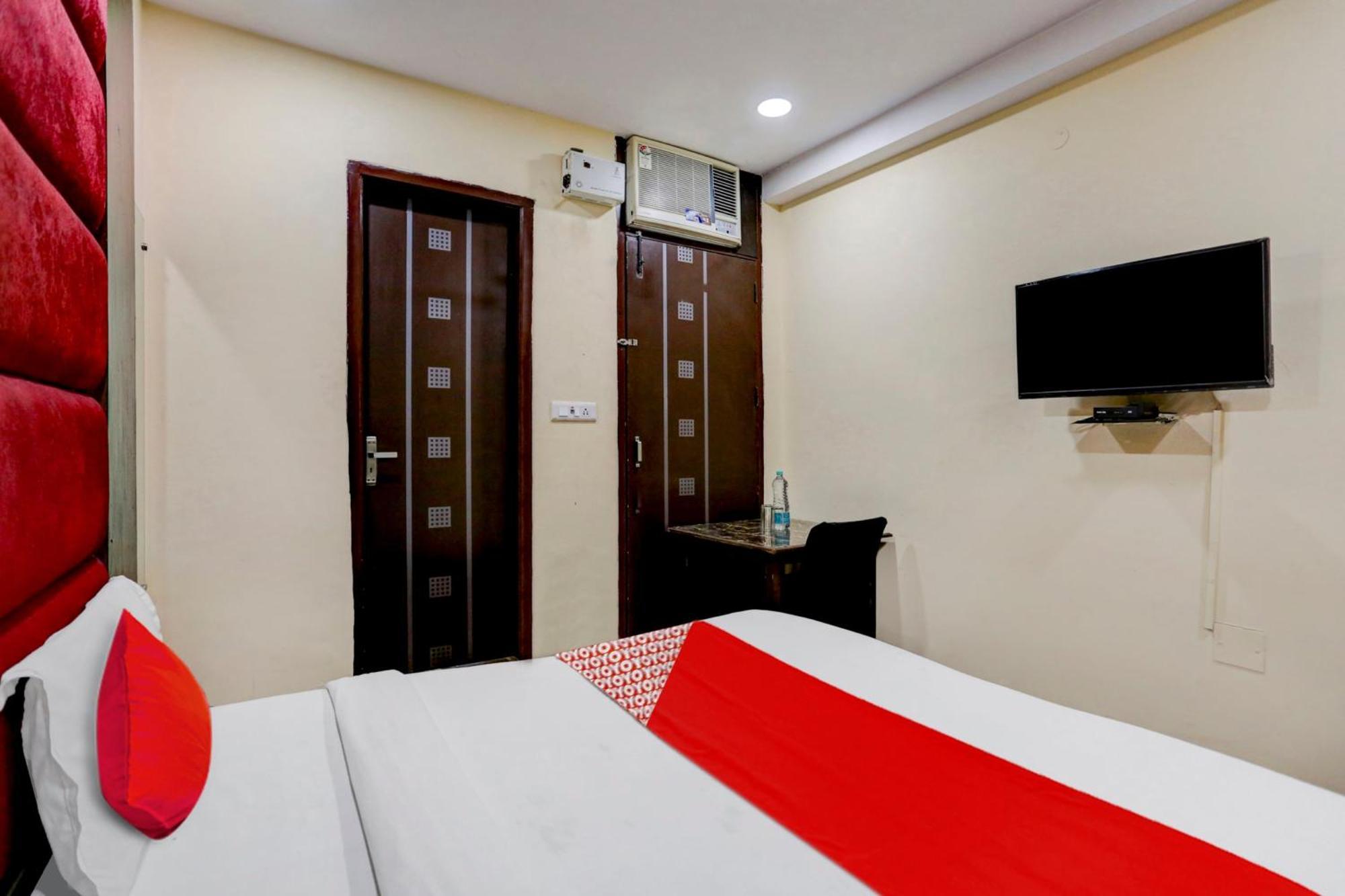 Hotel Hotel O Sagarpur New Delhi