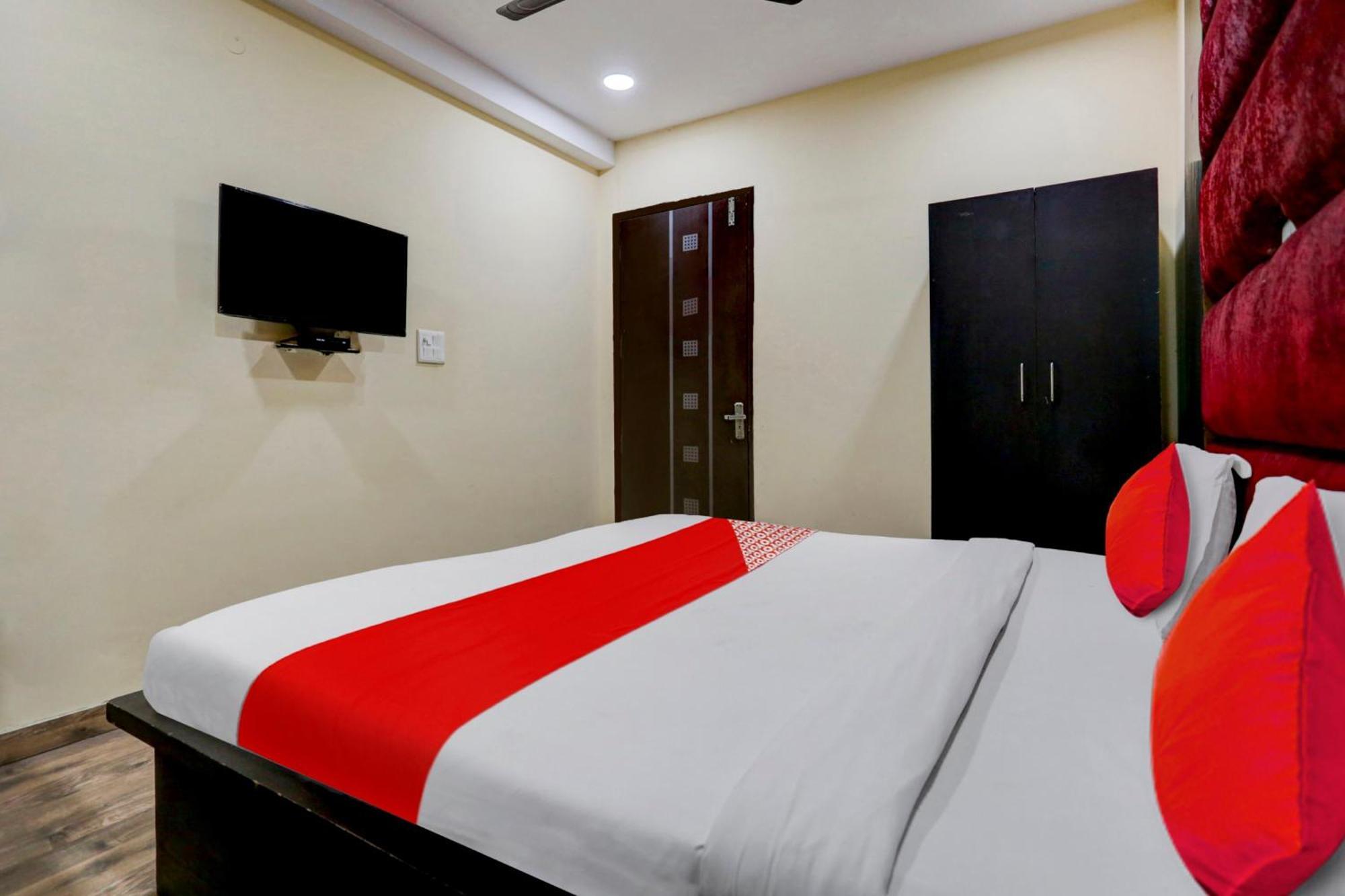 Hotel O Sagarpur