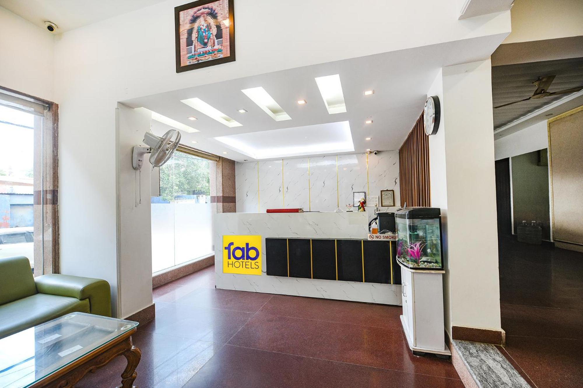 Fabhotel The Grand Ambrosia 4* Nova Deli