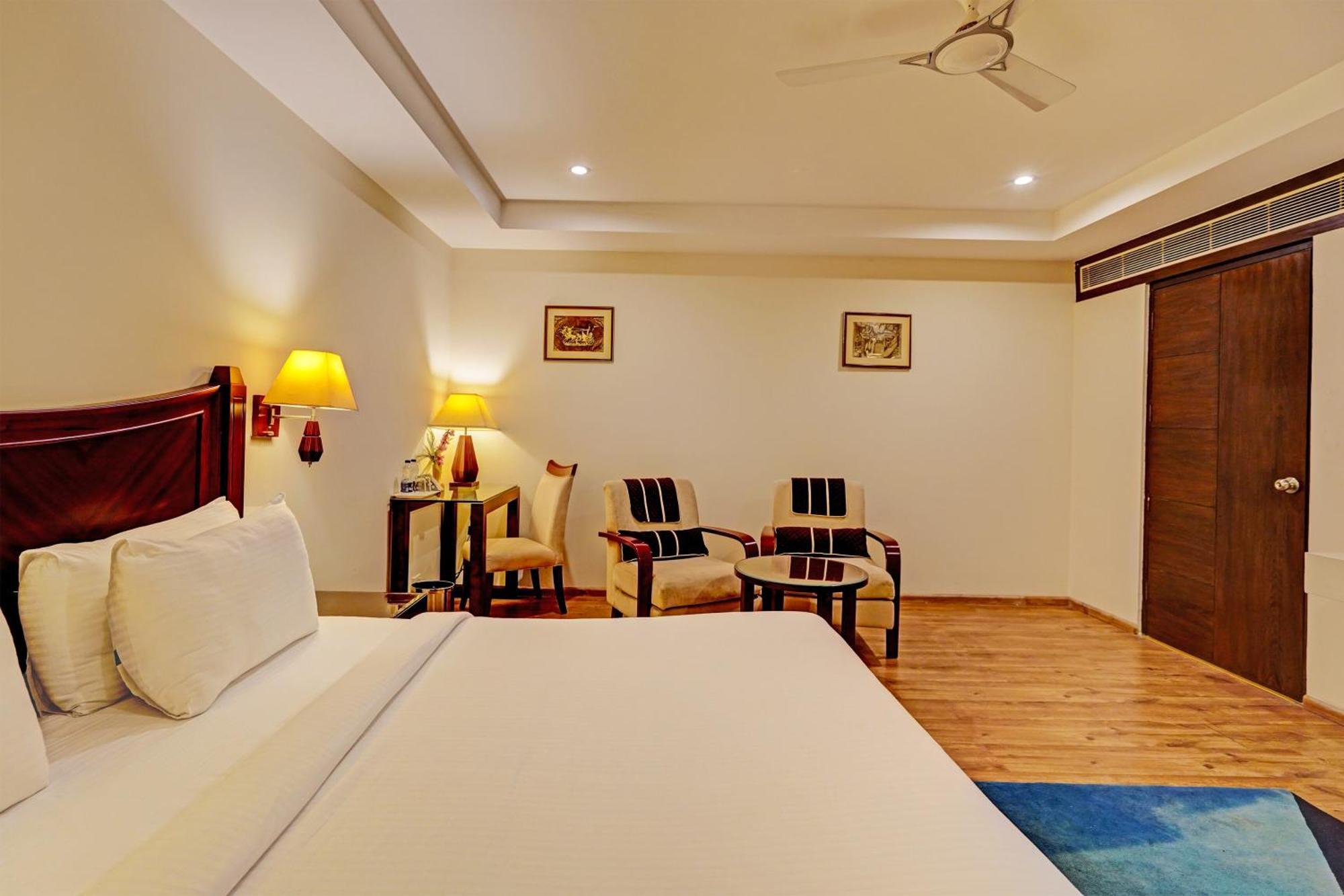 The Tark Near Delhi Airport 4*