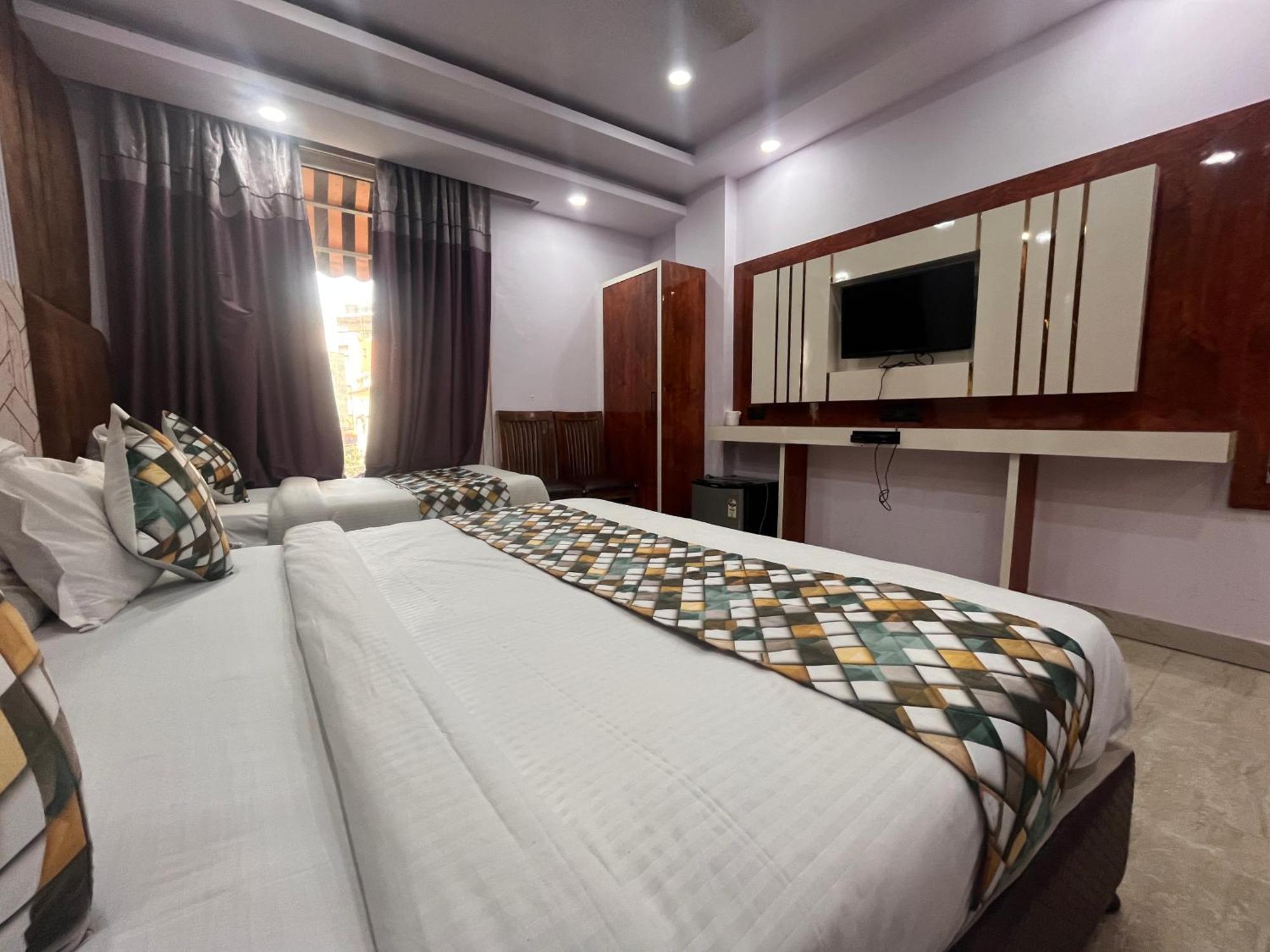 Embassy Near Rk Ashram Metro 4* New Delhi