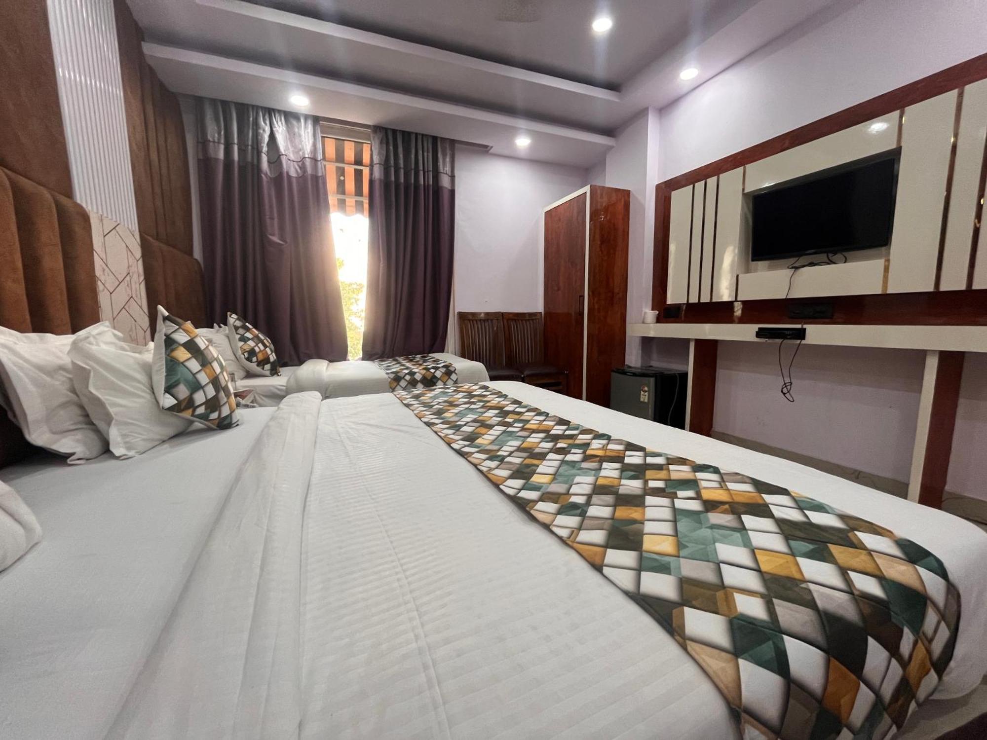 Embassy Near Rk Ashram Metro Hotel New Delhi