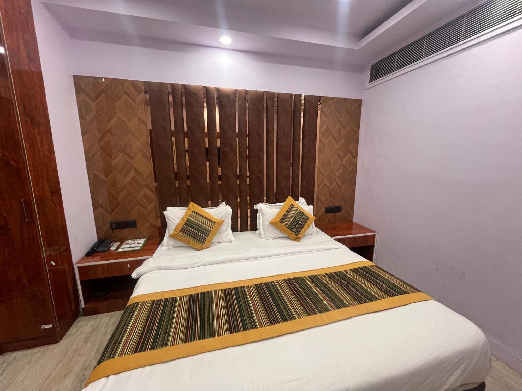 Embassy Near Rk Ashram Metro 4* New Delhi