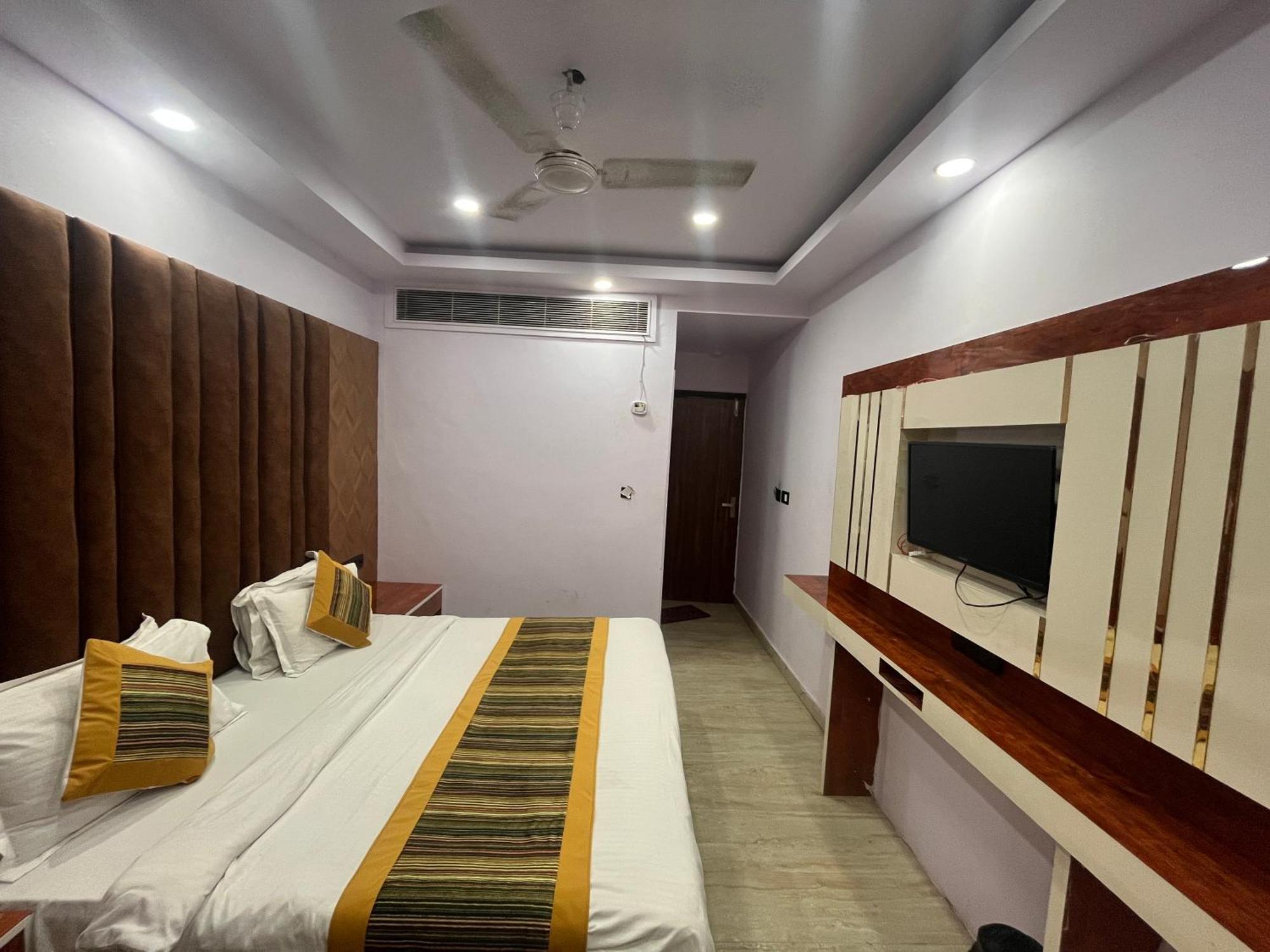 Embassy Near Rk Ashram Metro 4* New Delhi