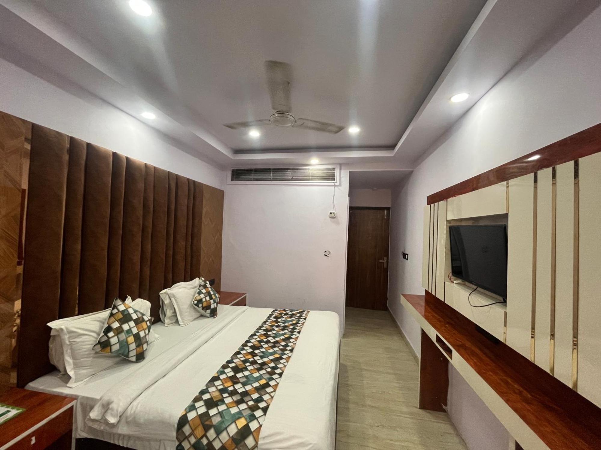 Embassy Near Rk Ashram Metro 4* New Delhi