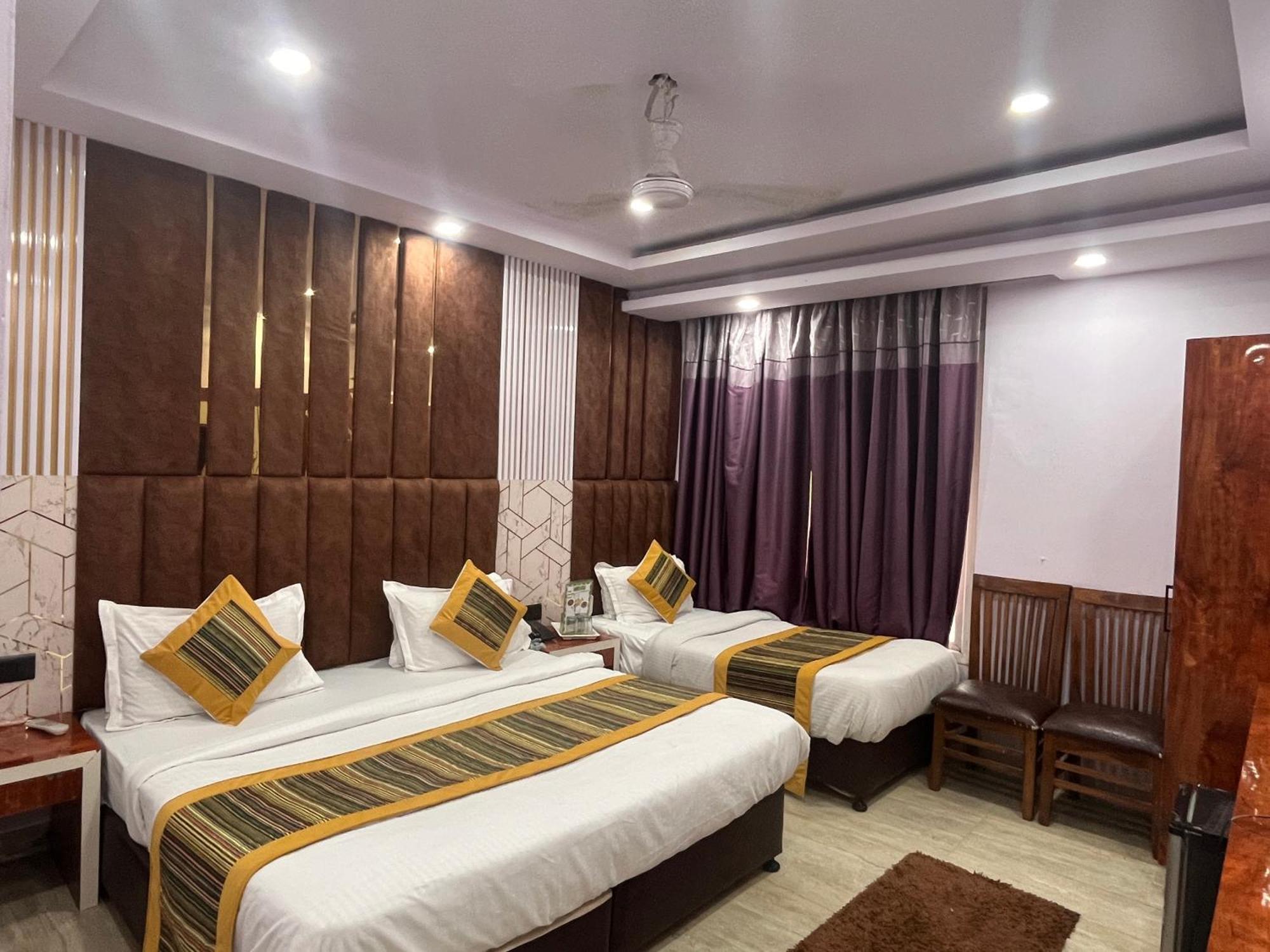 Hotel Embassy Near Rk Ashram Metro