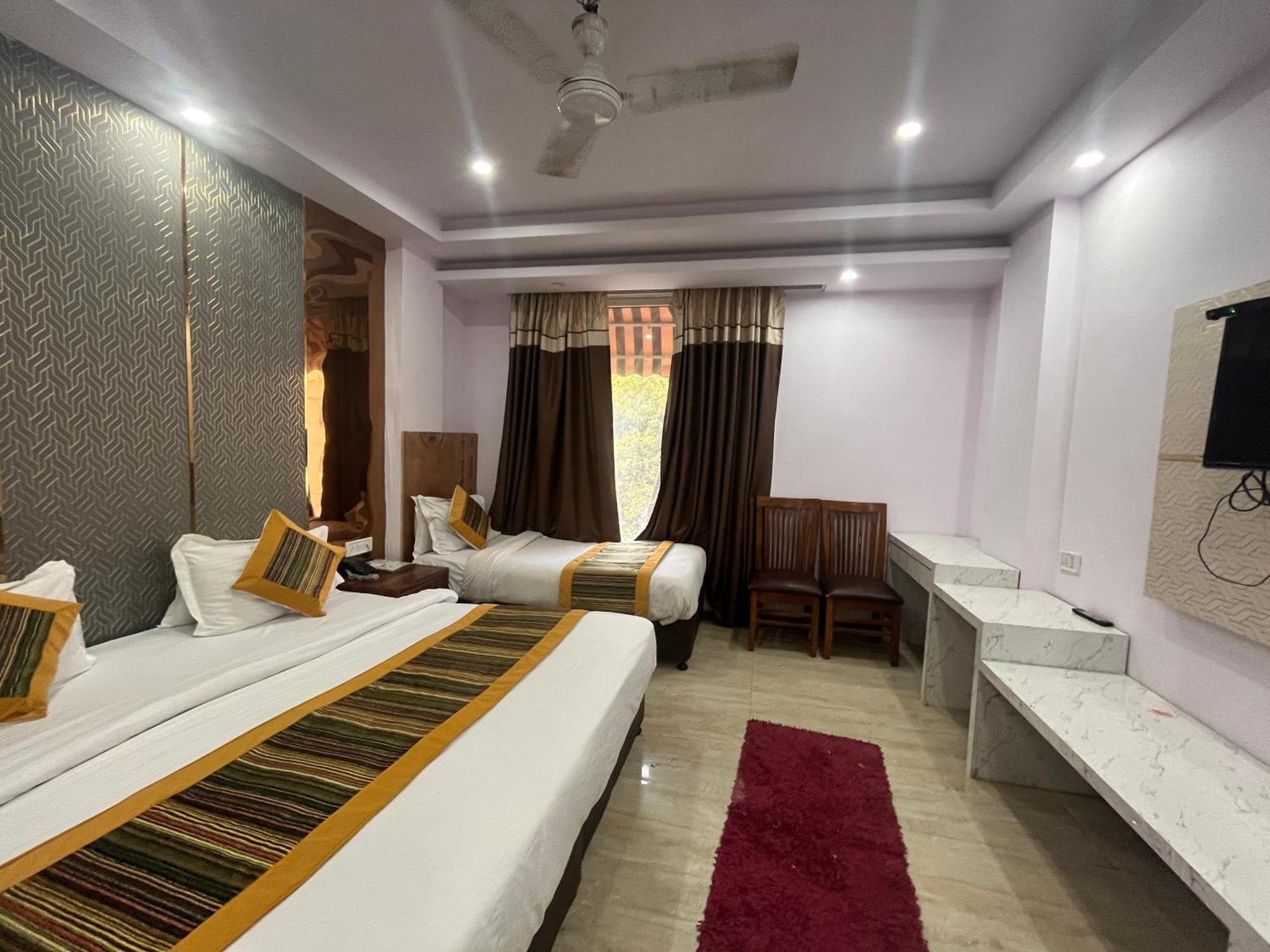 Hotel Embassy Near Rk Ashram Metro New Delhi