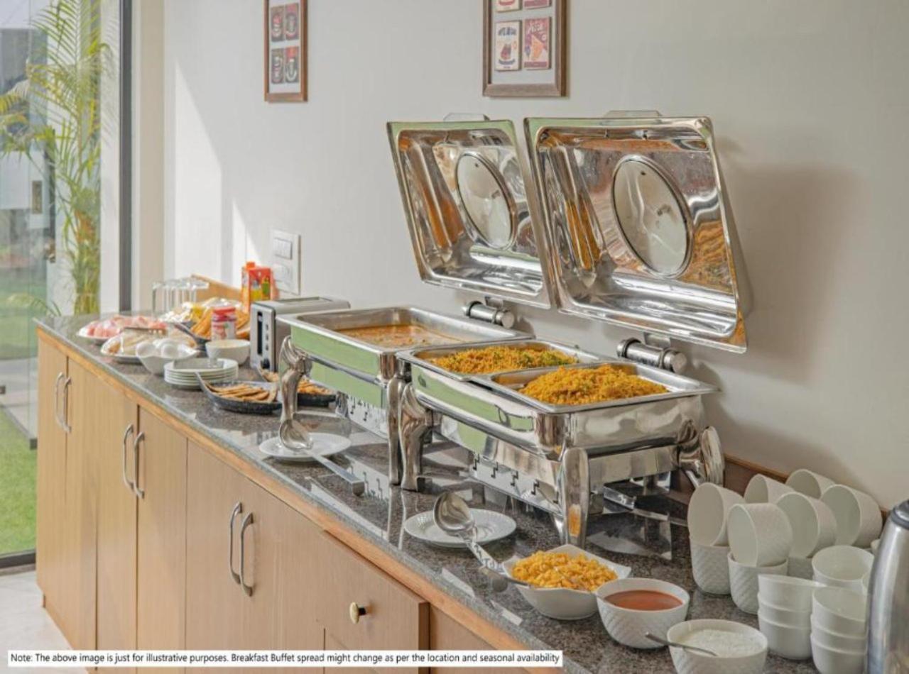 Airport De Rosewood Near Delhi Airport 4* New Delhi
