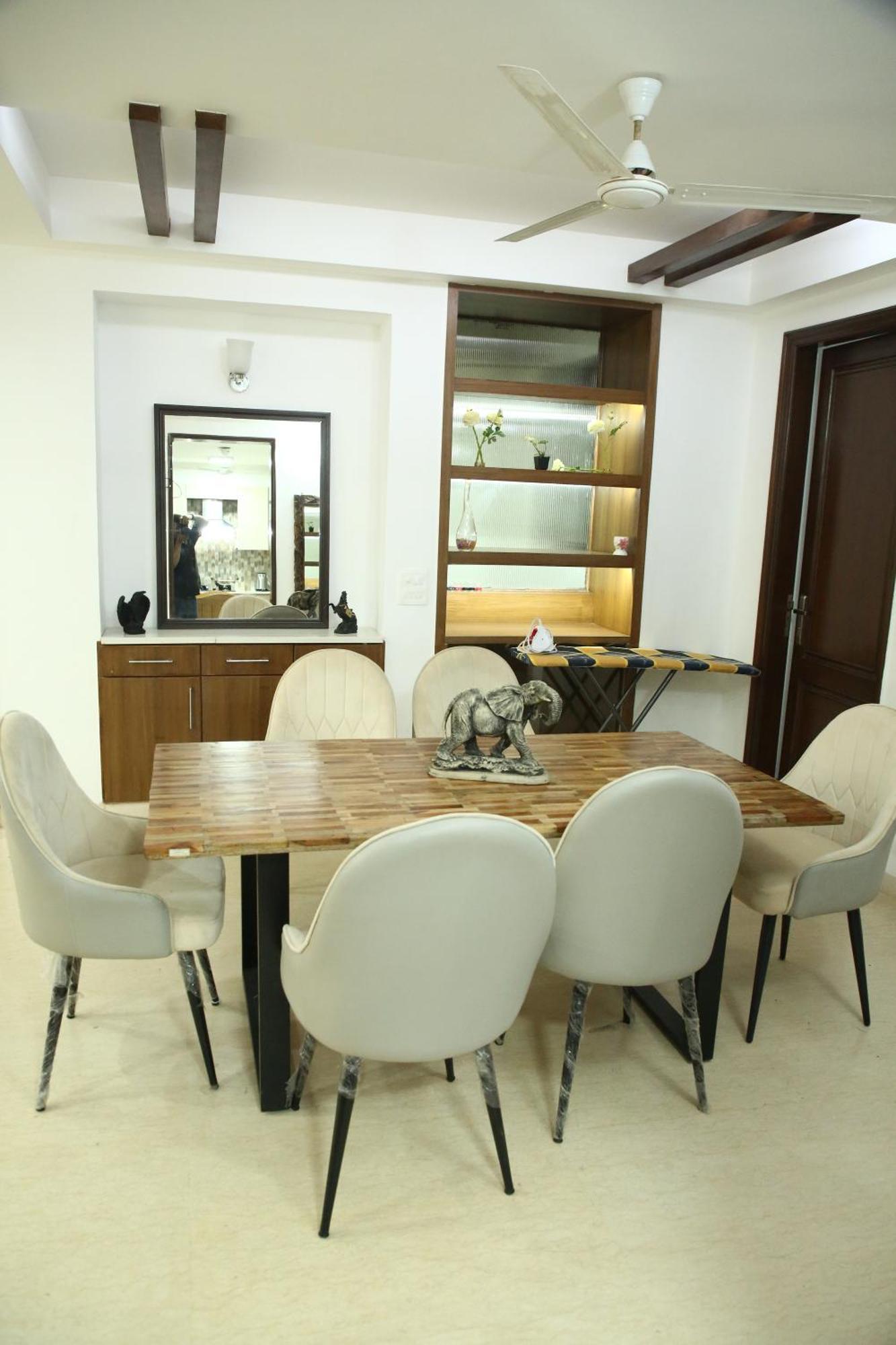 Fortune Service 4bhk,j-45 Apartamento *