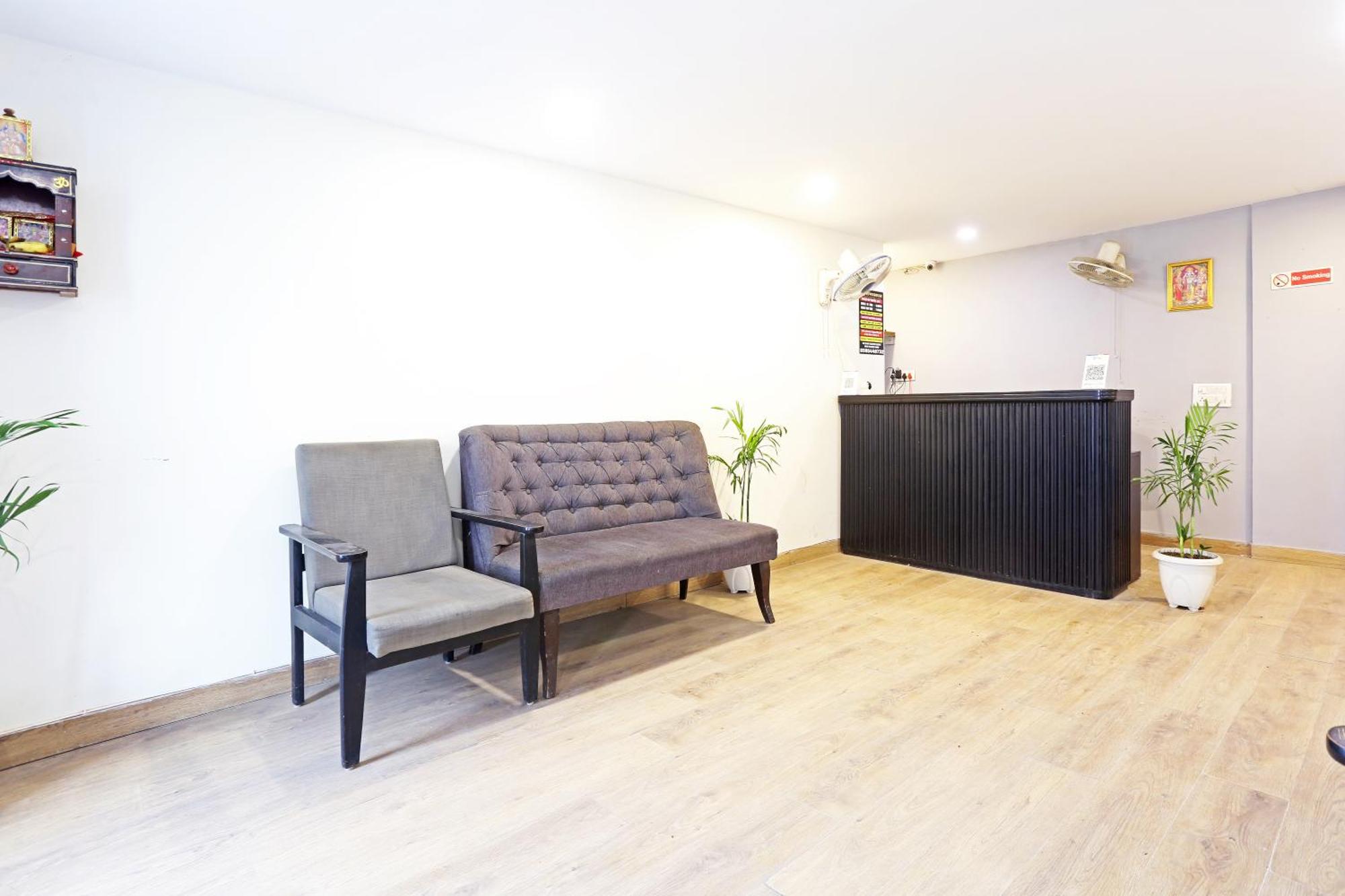 Twamev Residency Uttam Nagar Couple Friendly