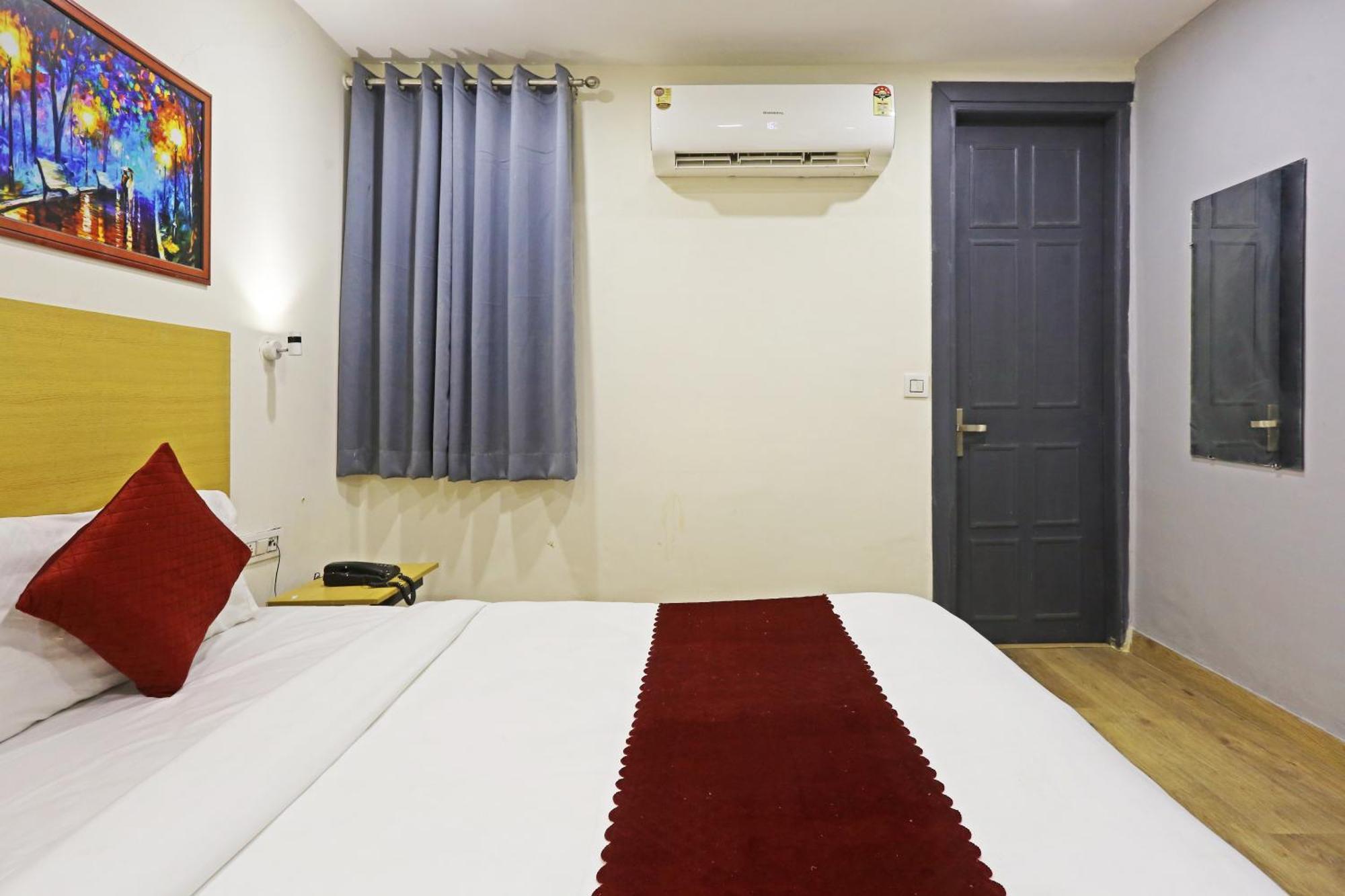 Twamev Residency Uttam Nagar Couple Friendly