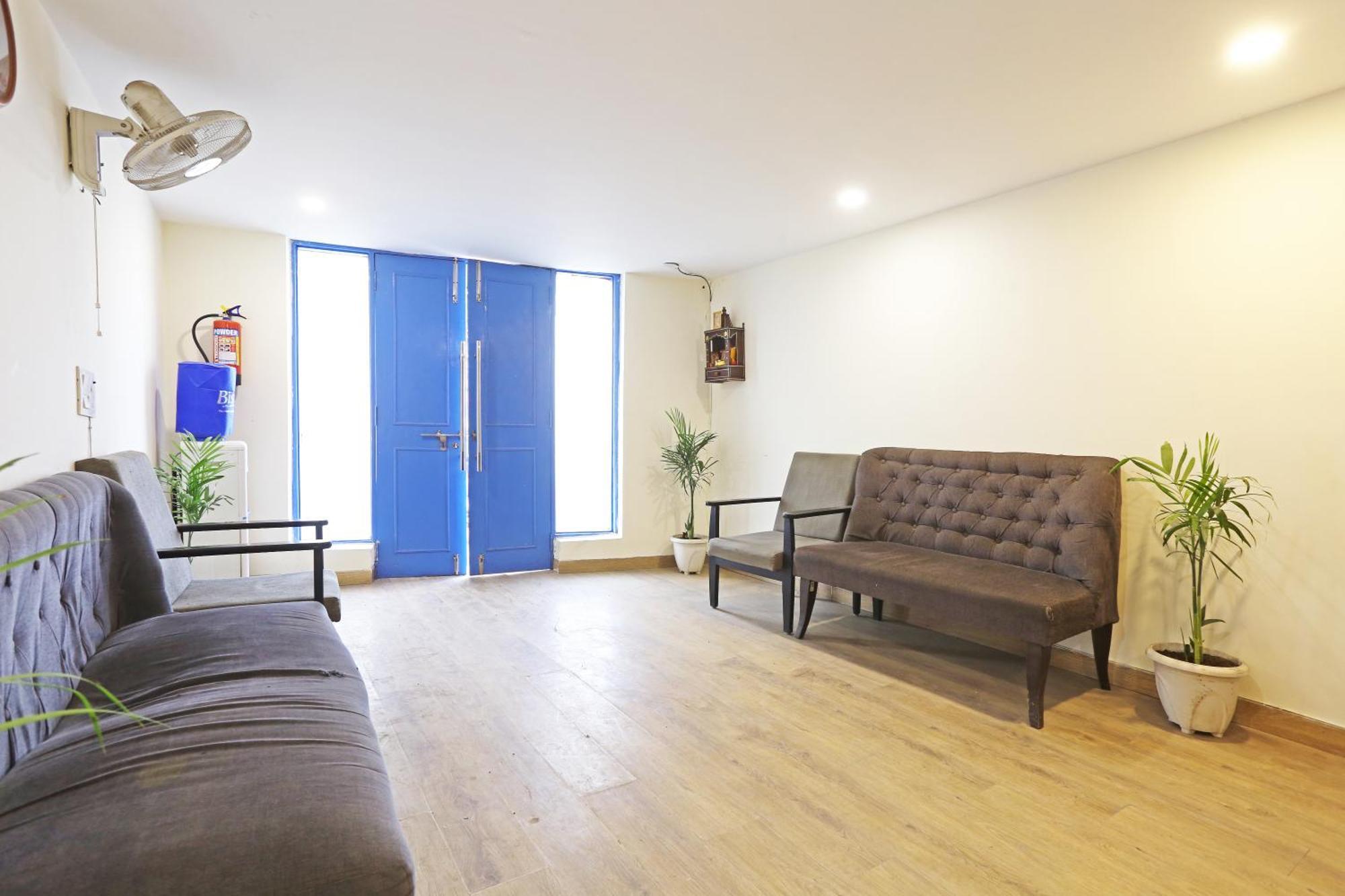 Hotel Twamev Residency Uttam Nagar Couple Friendly 4*
