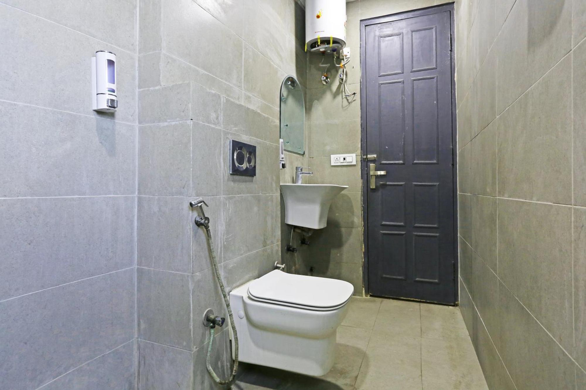 Twamev Residency Uttam Nagar Couple Friendly Hotel Delhi (National Capital Territory of India)