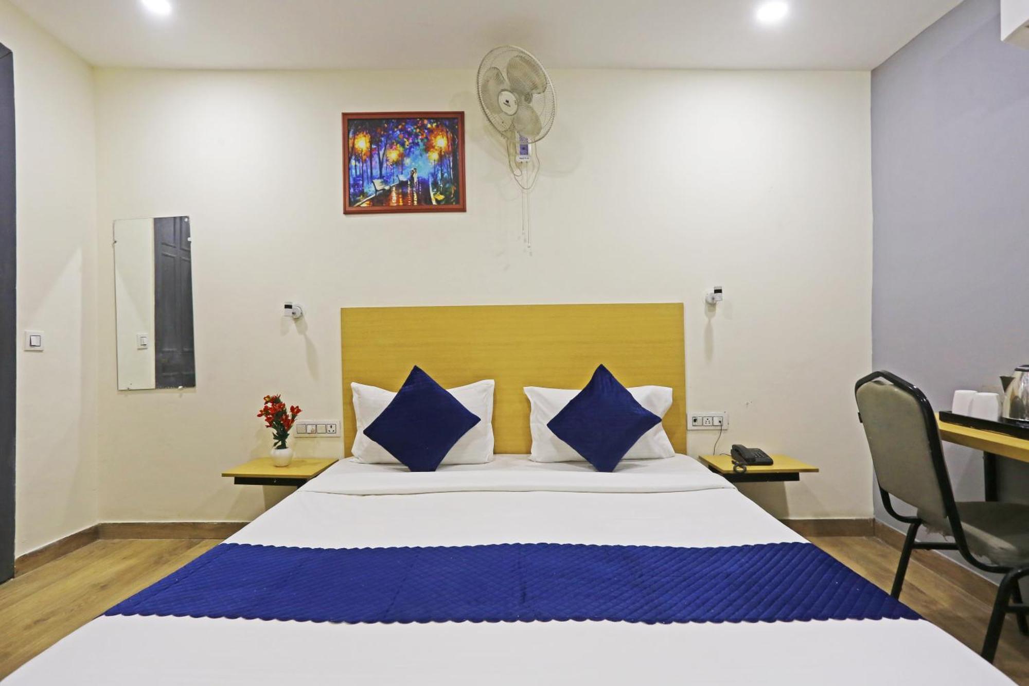 Twamev Residency Uttam Nagar Couple Friendly Hotel 4*