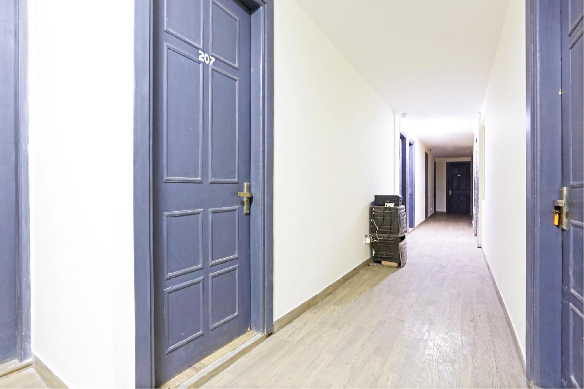 Twamev Residency Uttam Nagar Couple Friendly