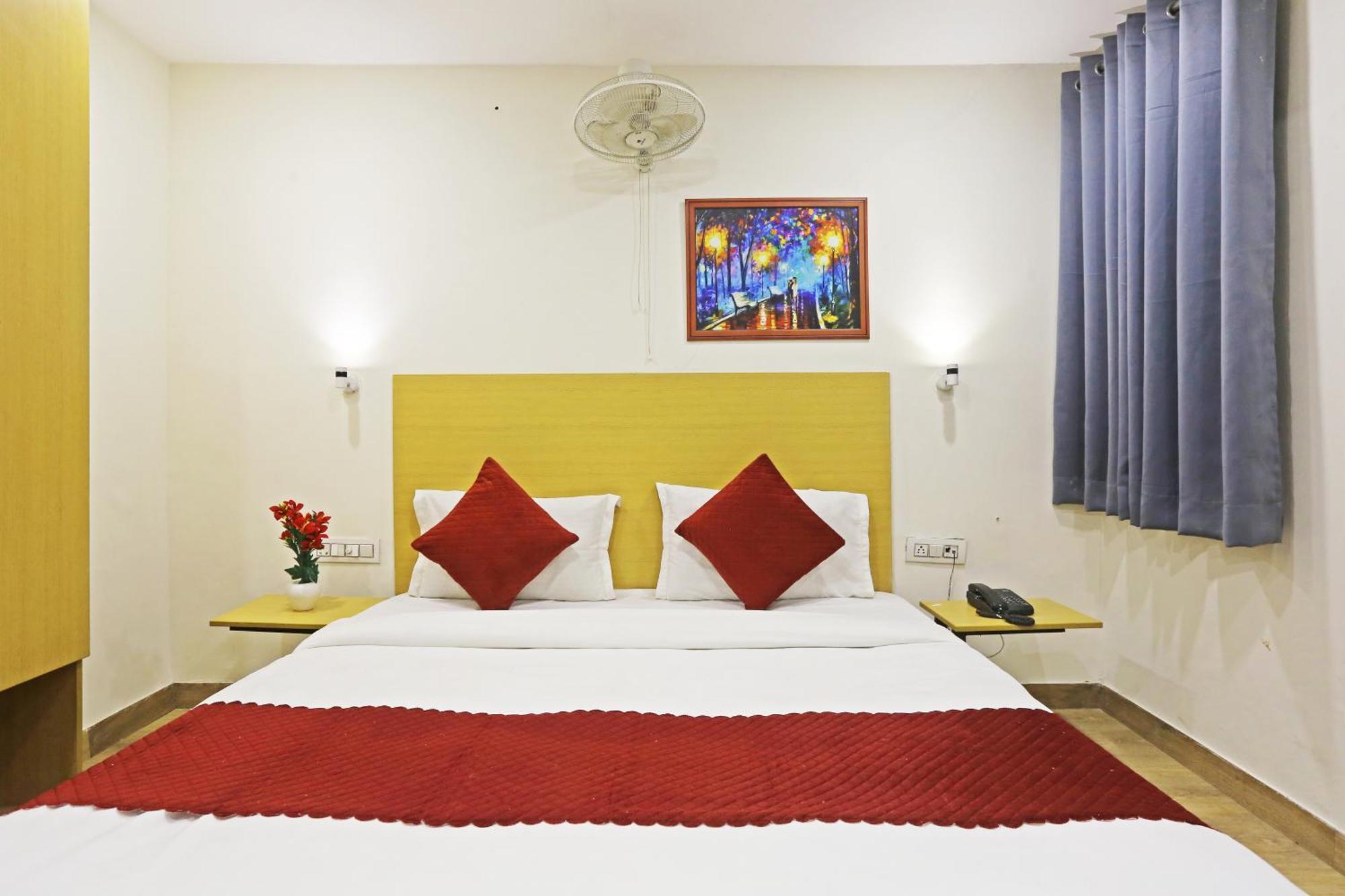 Hotel Twamev Residency Uttam Nagar Couple Friendly