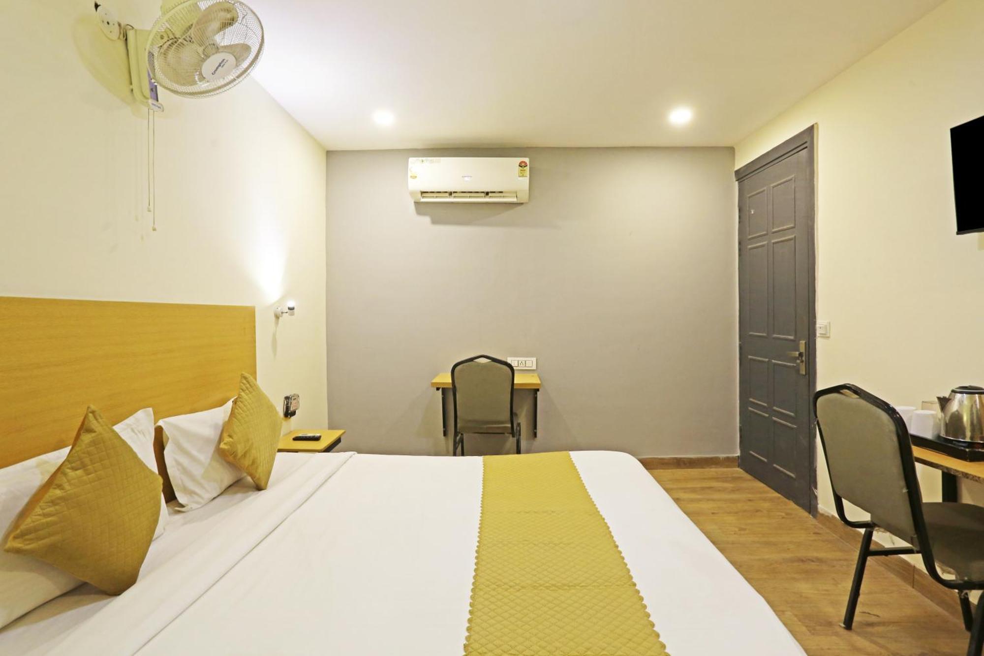 Twamev Residency Uttam Nagar Couple Friendly Hotel Delhi (National Capital Territory of India)