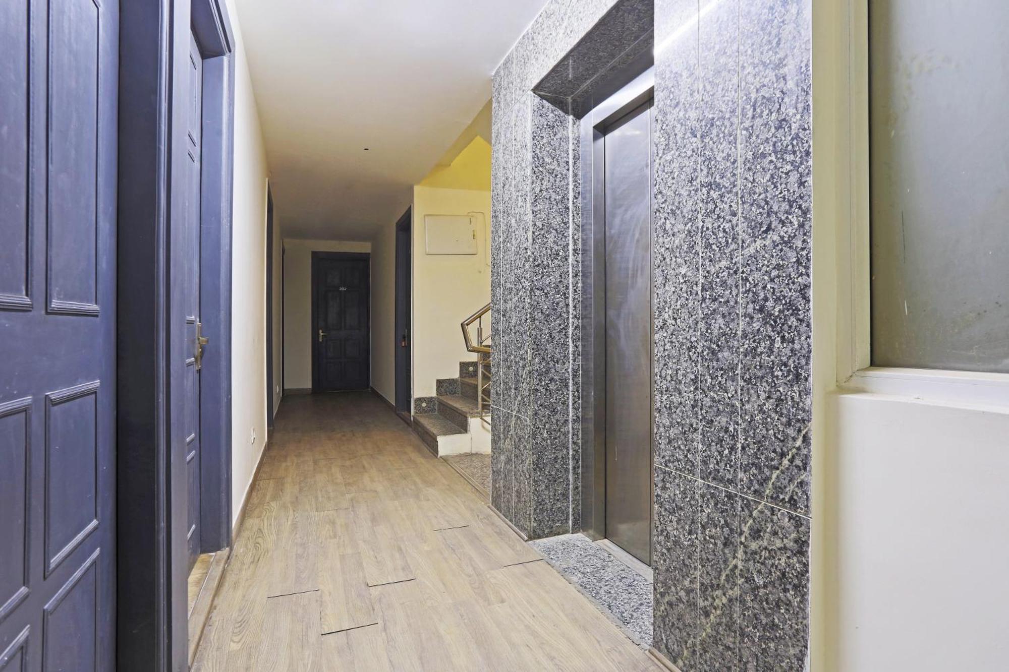 Twamev Residency Uttam Nagar Couple Friendly 4*