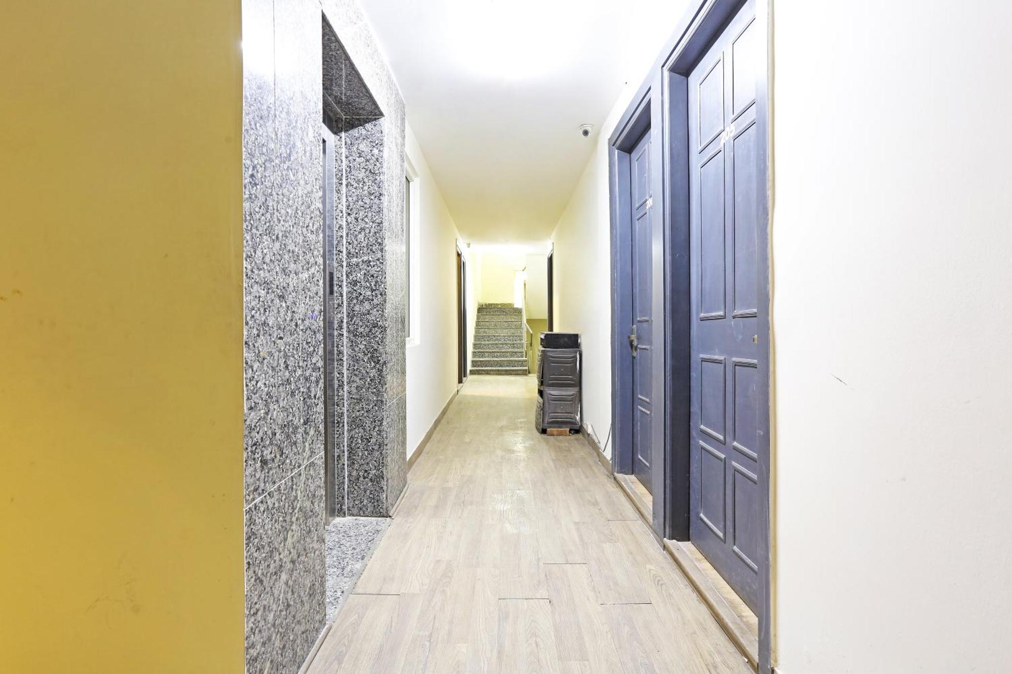 Twamev Residency Uttam Nagar Couple Friendly