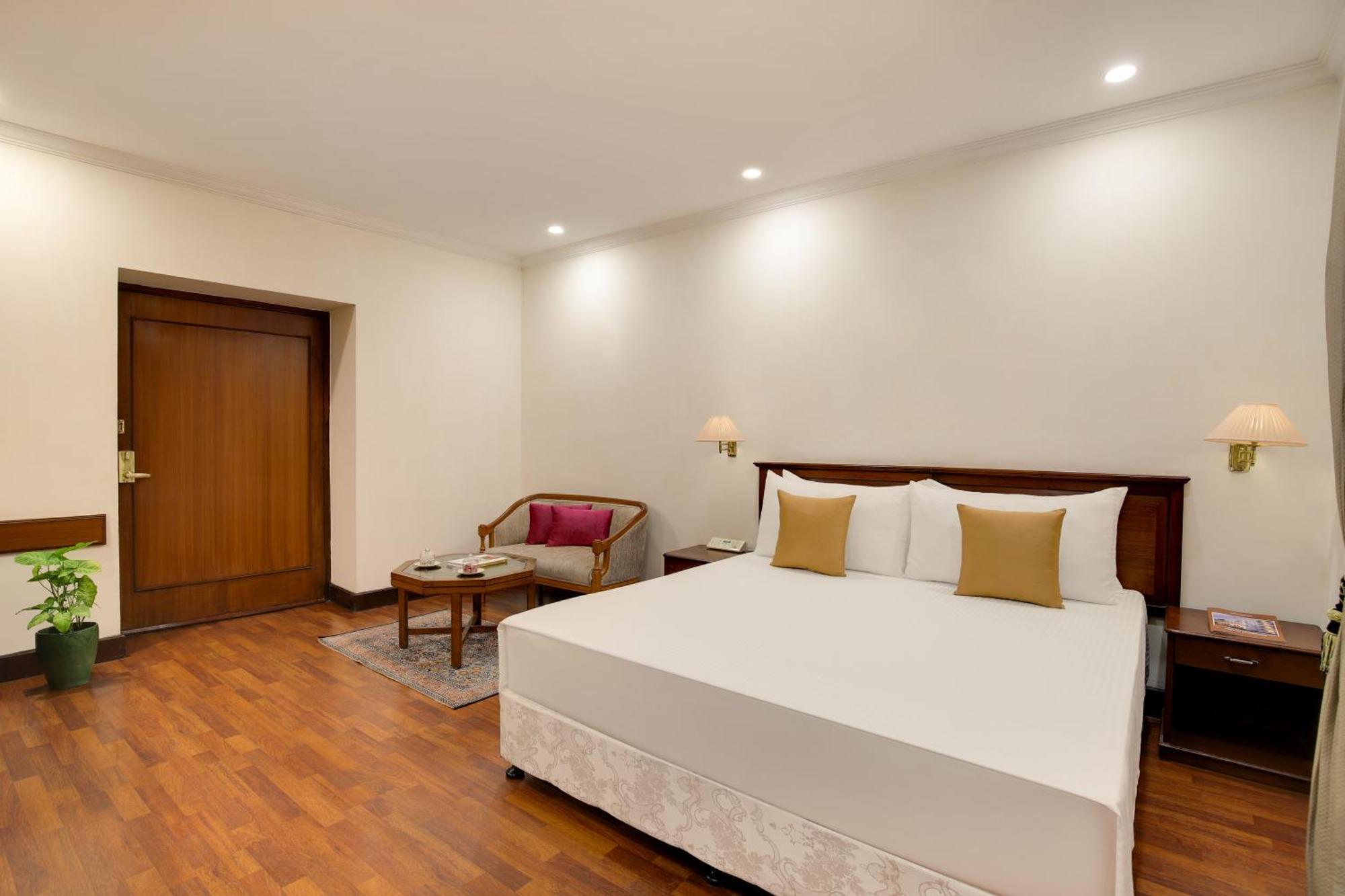 Hotel Ambassador, - Ihcl Seleqtions 5*