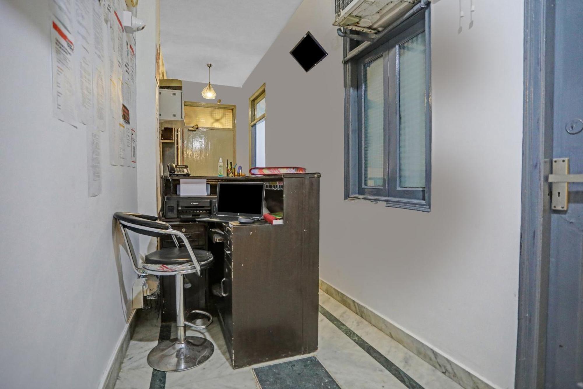 O The Premium 4* New Delhi