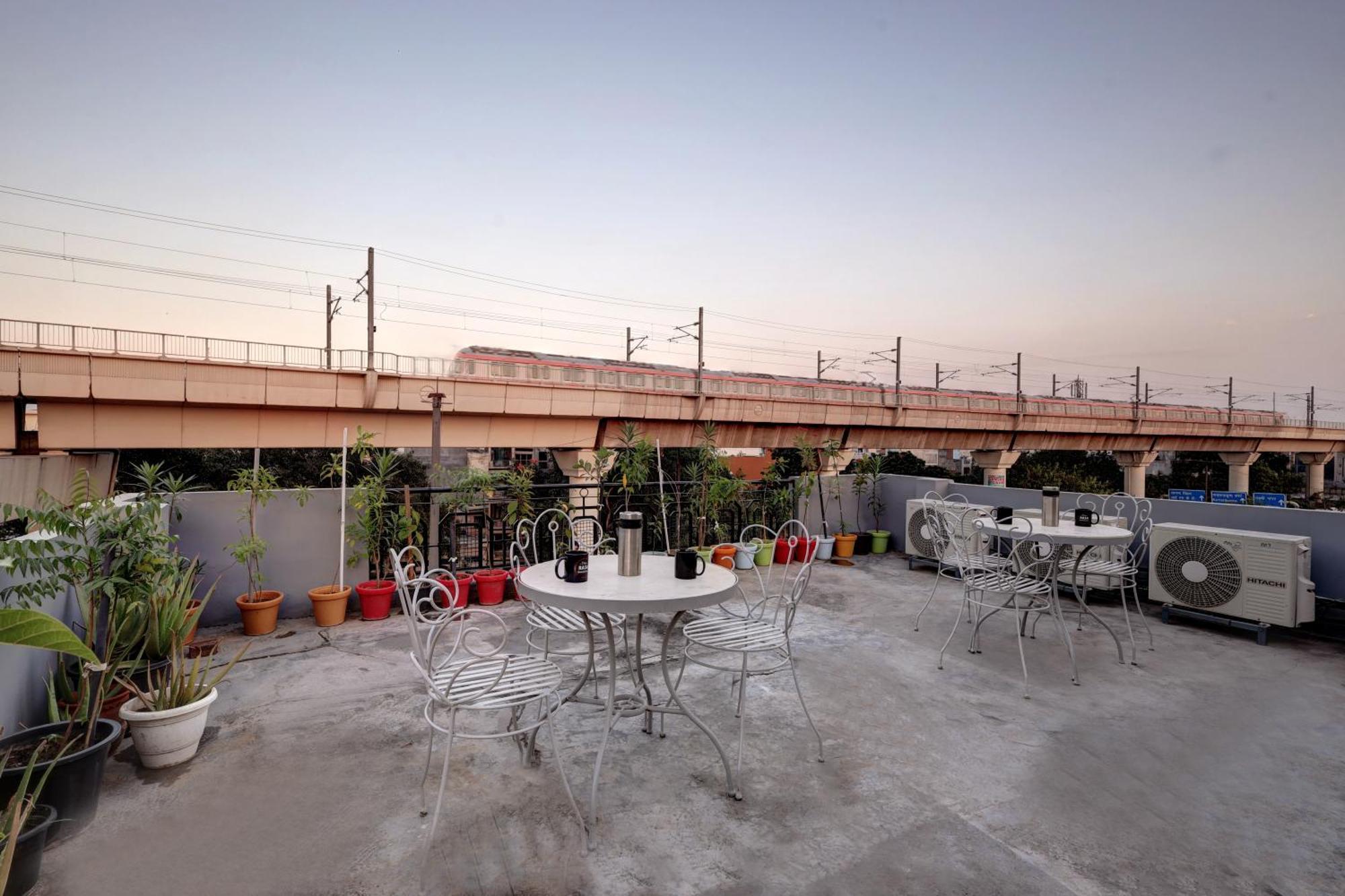 The Rasa Near Welcome Metro Station New Delhi