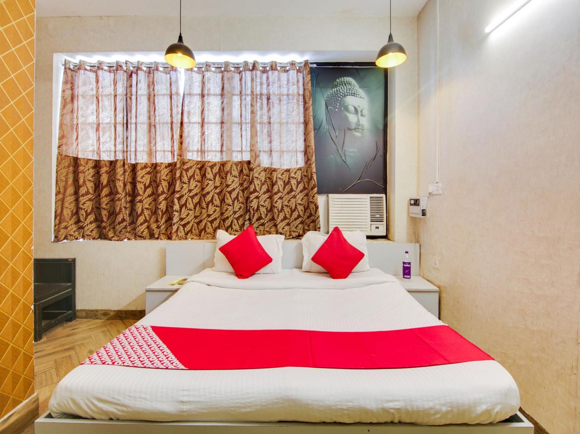 Hotel O House