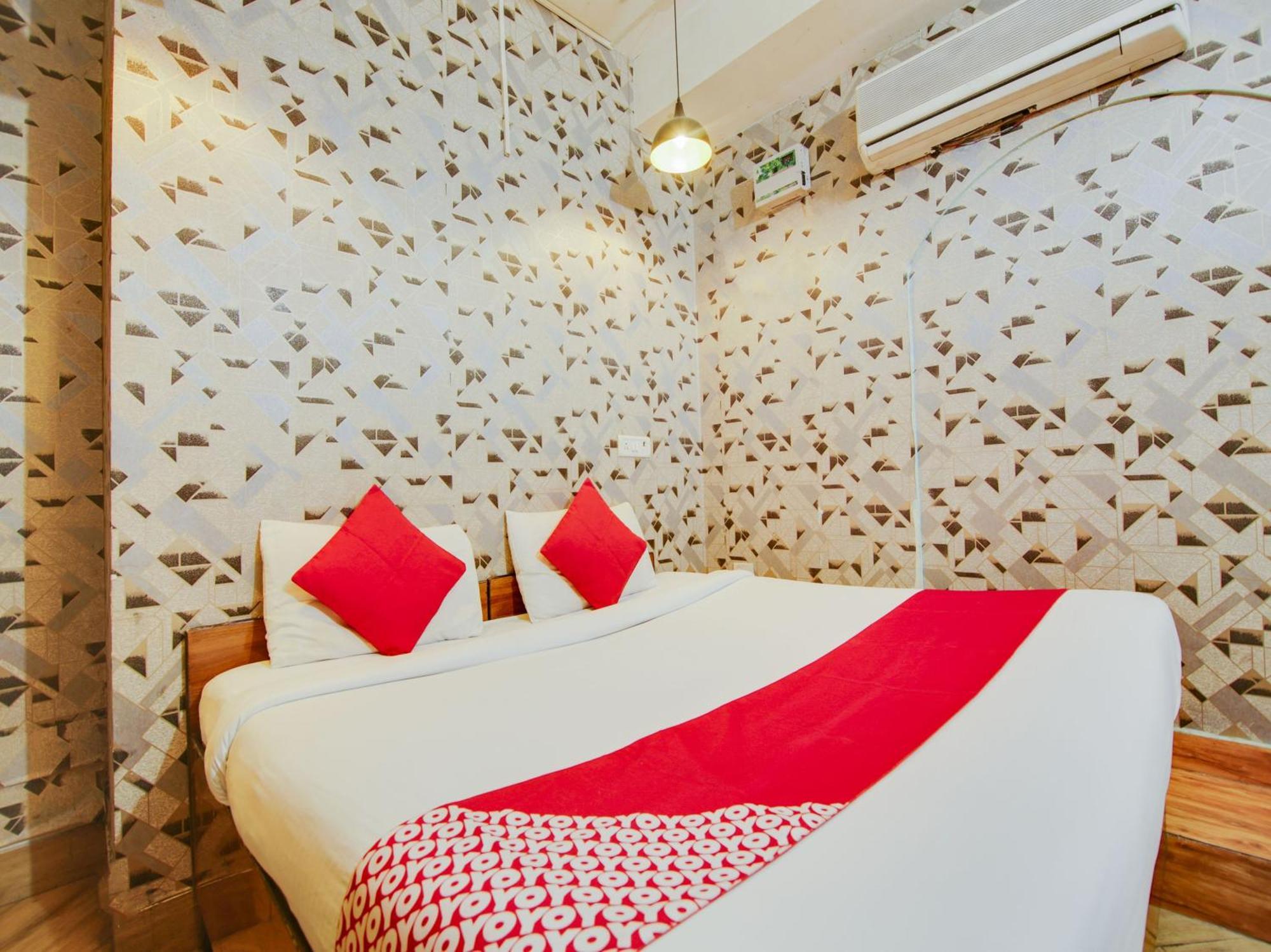 O House 4*